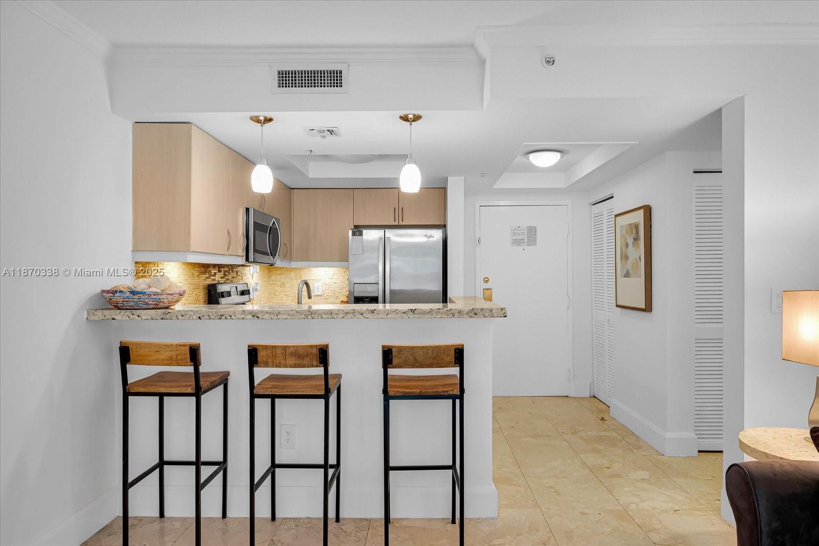 2951 S Bayshore Dr # 307