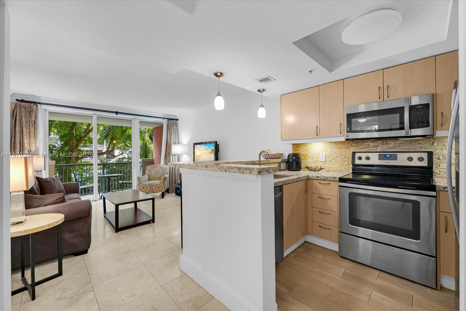 2951 S Bayshore Dr # 307