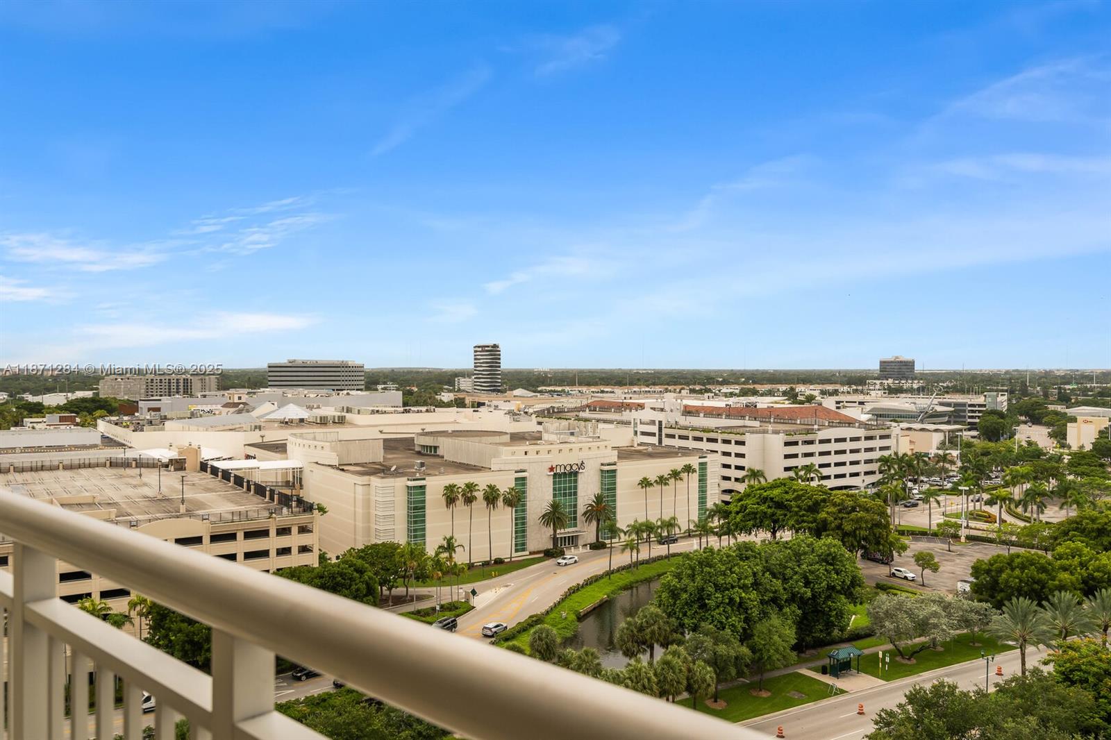 19501 W Country Club Dr # 1410