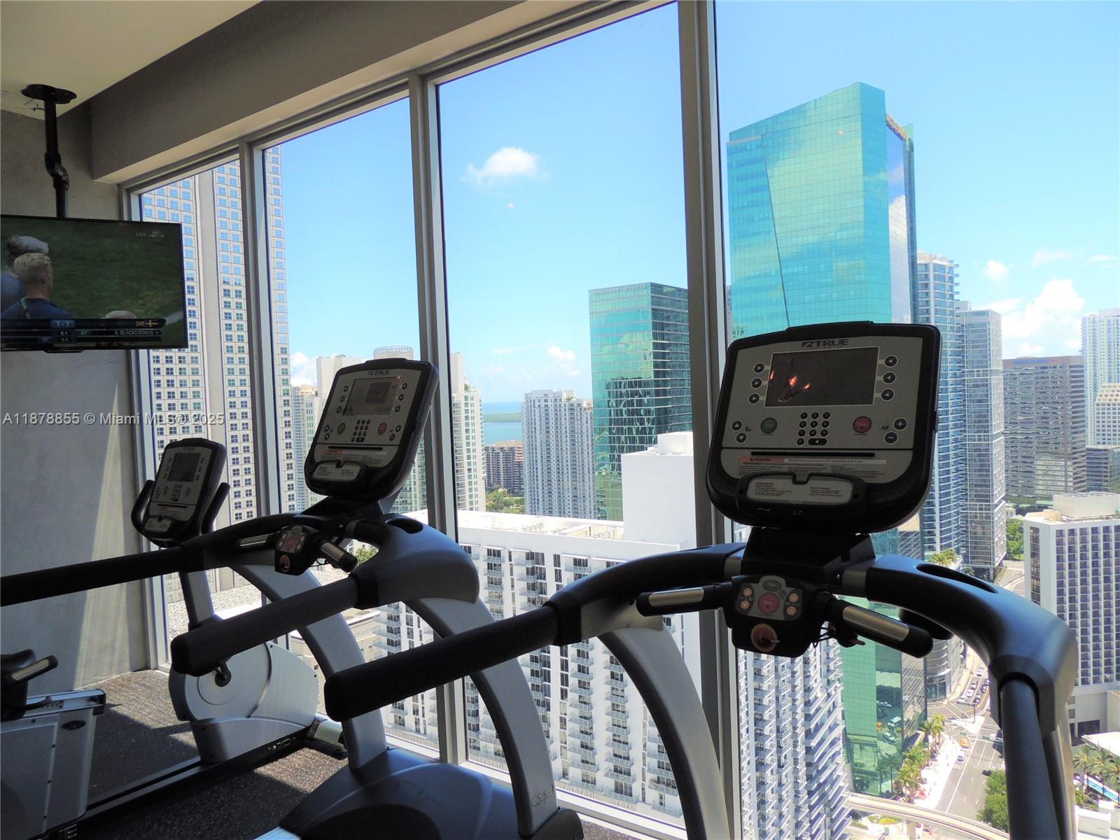 151 SE 1st St # 3301