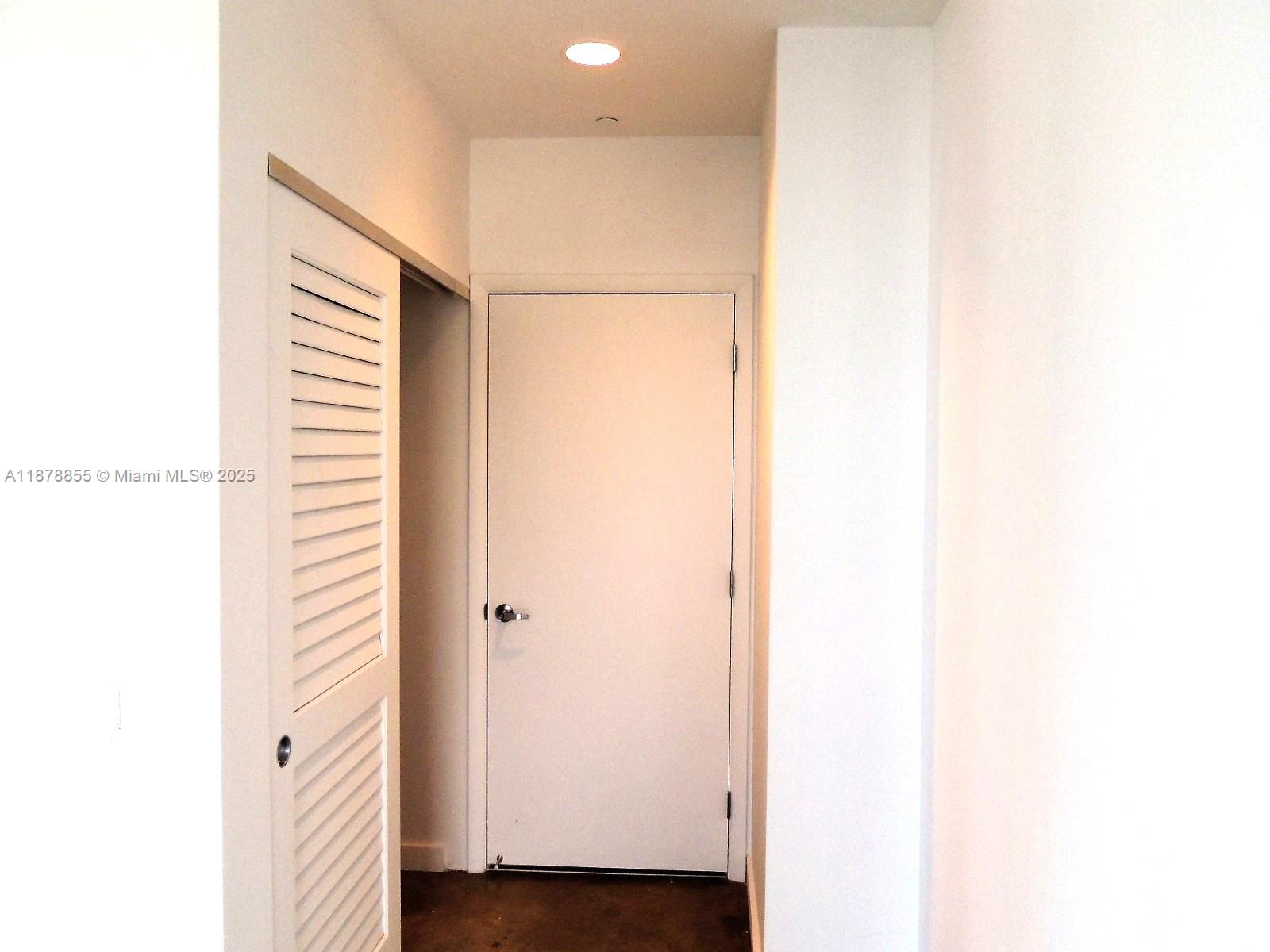 151 SE 1st St # 3301