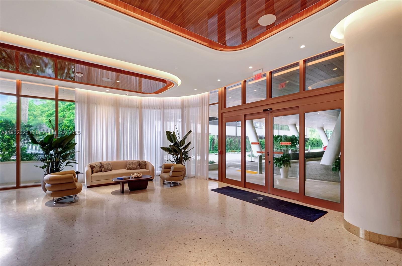 2655 S Bayshore Dr # 705