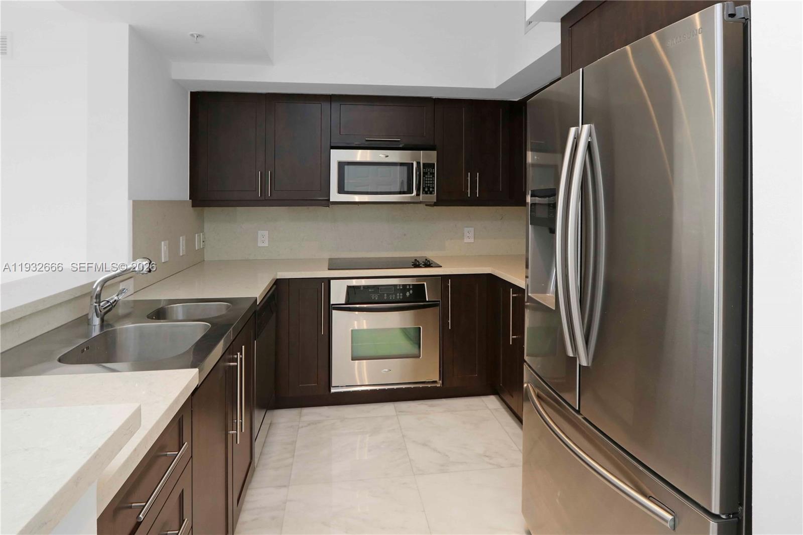 888 S Douglas Rd # 1203