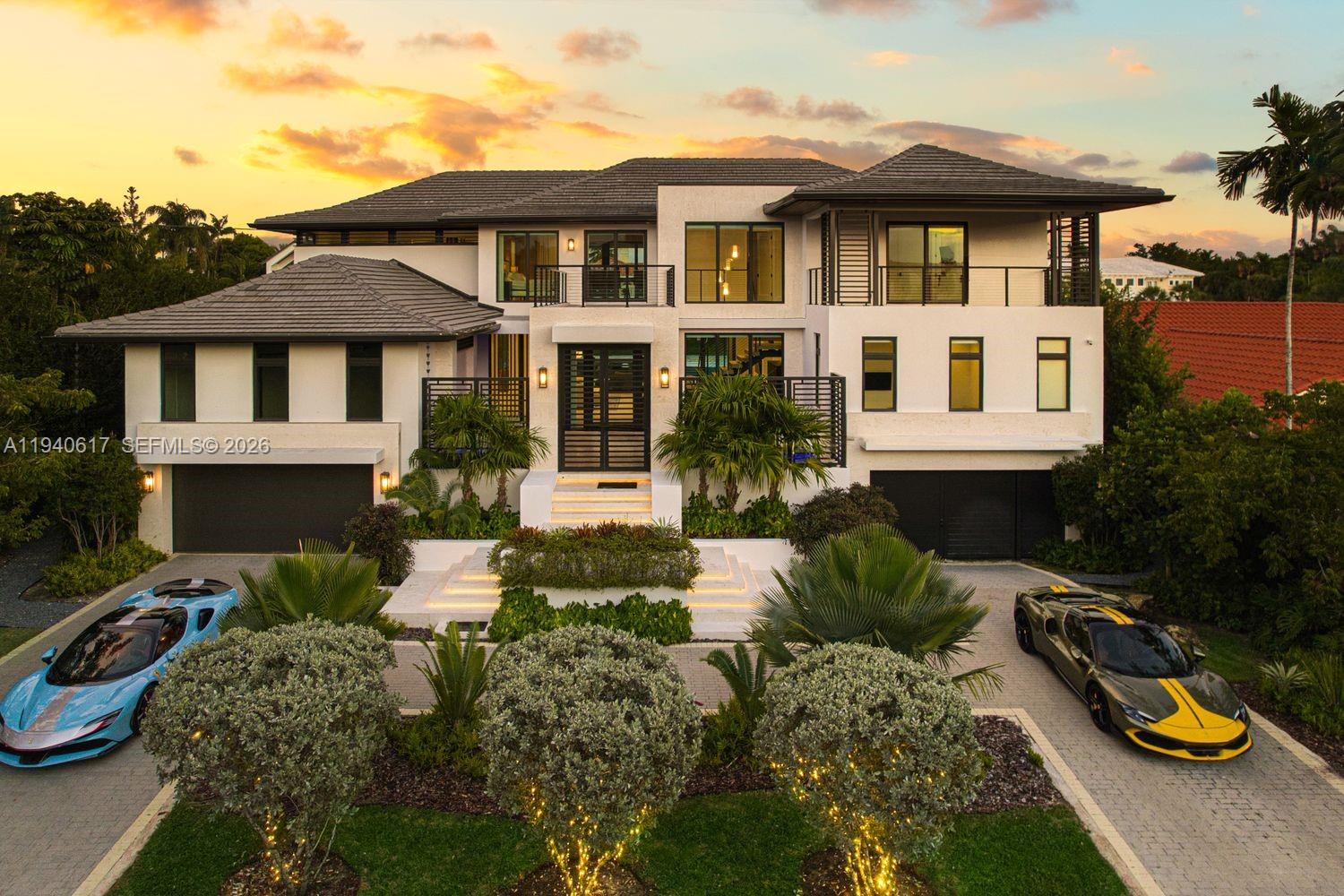 6853 Sunrise Ct
