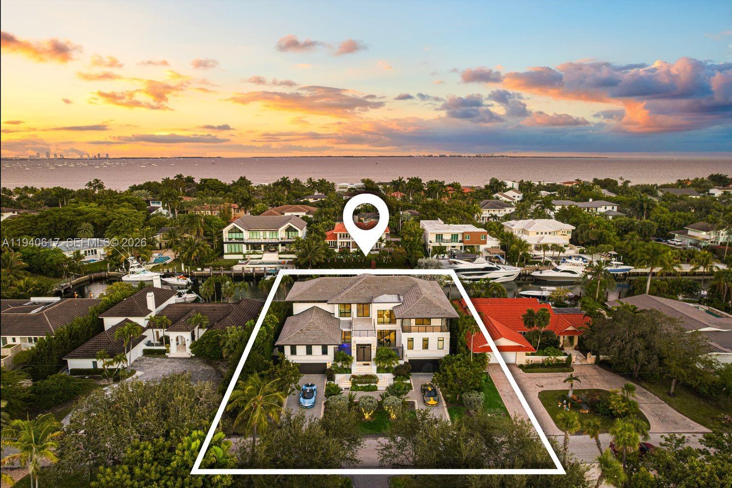 6853 Sunrise Ct