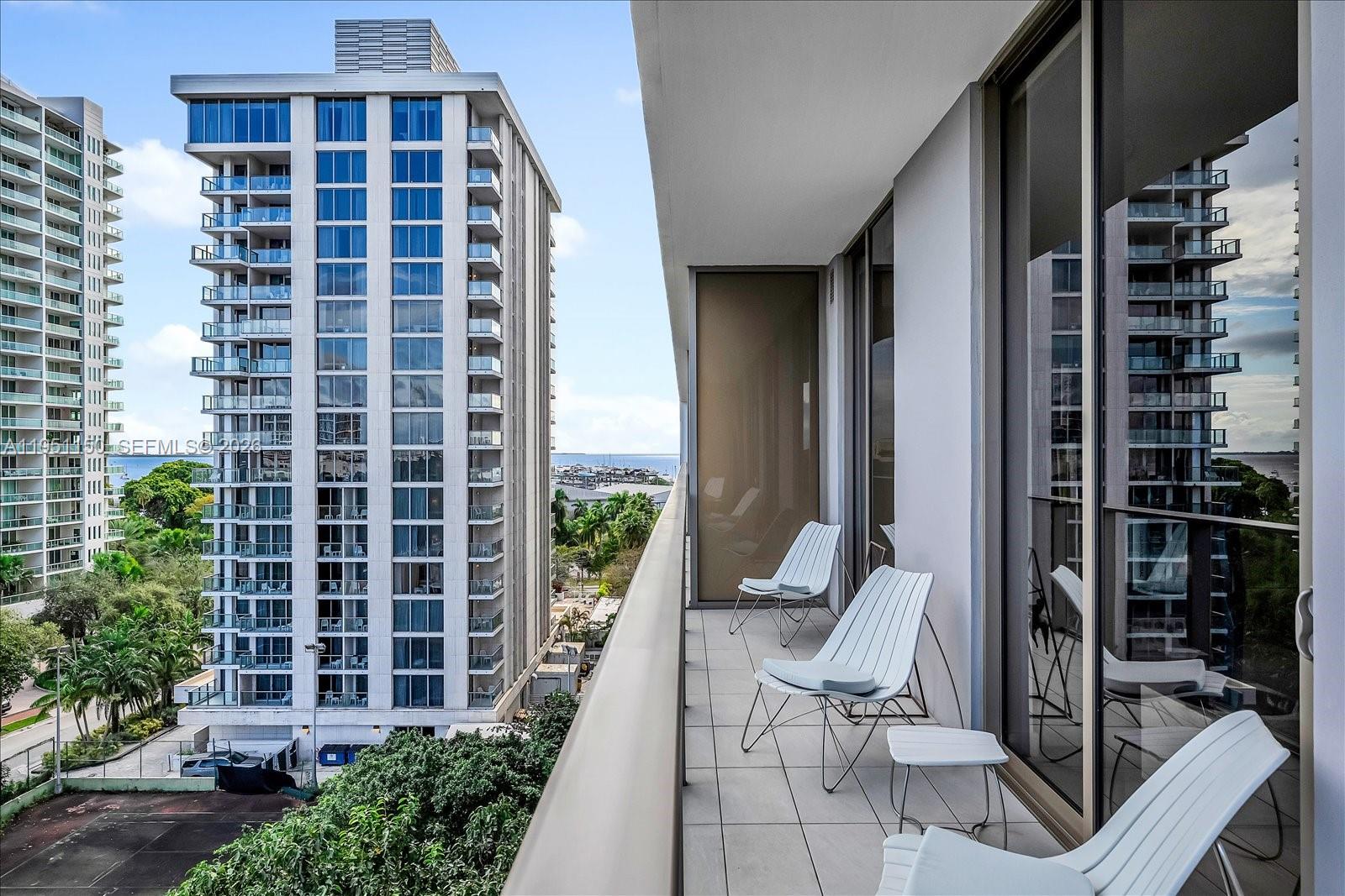 2678 Tigertail Ave # 604