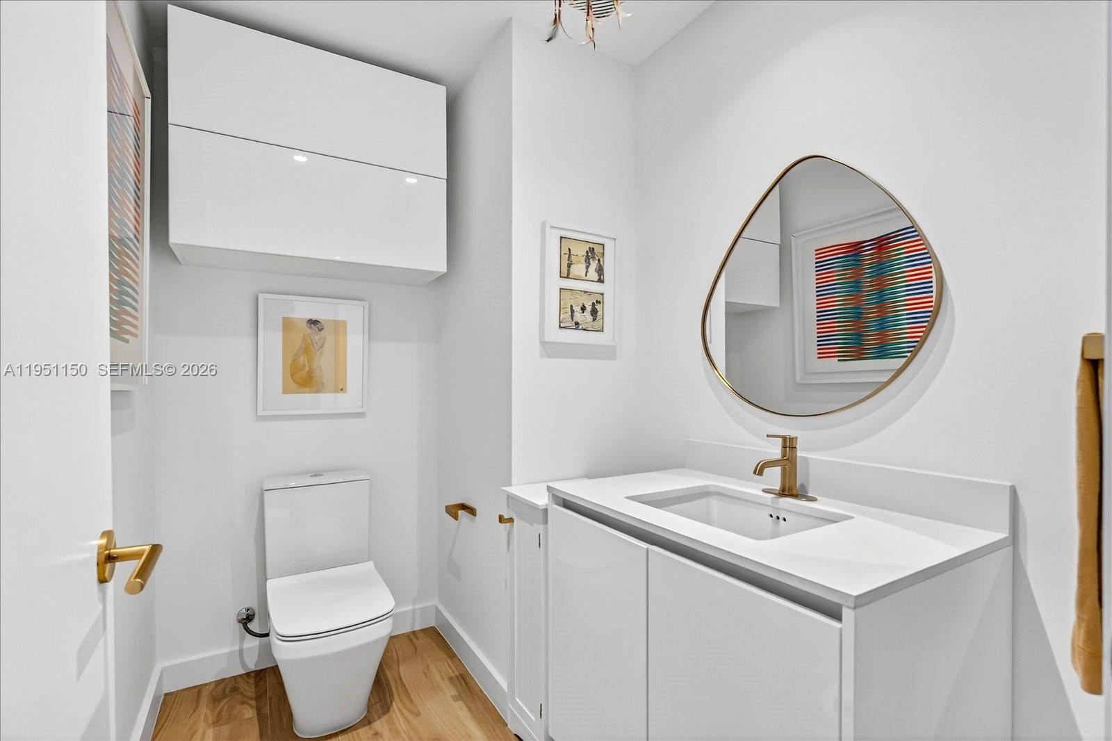 2678 Tigertail Ave # 604