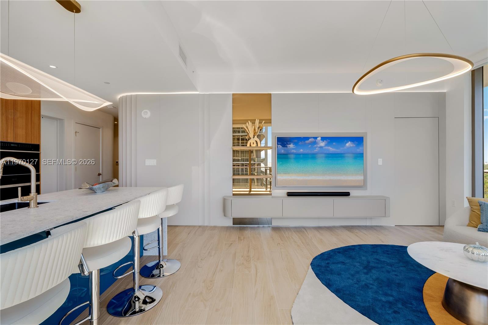 2678 Tigertail Ave # 1410