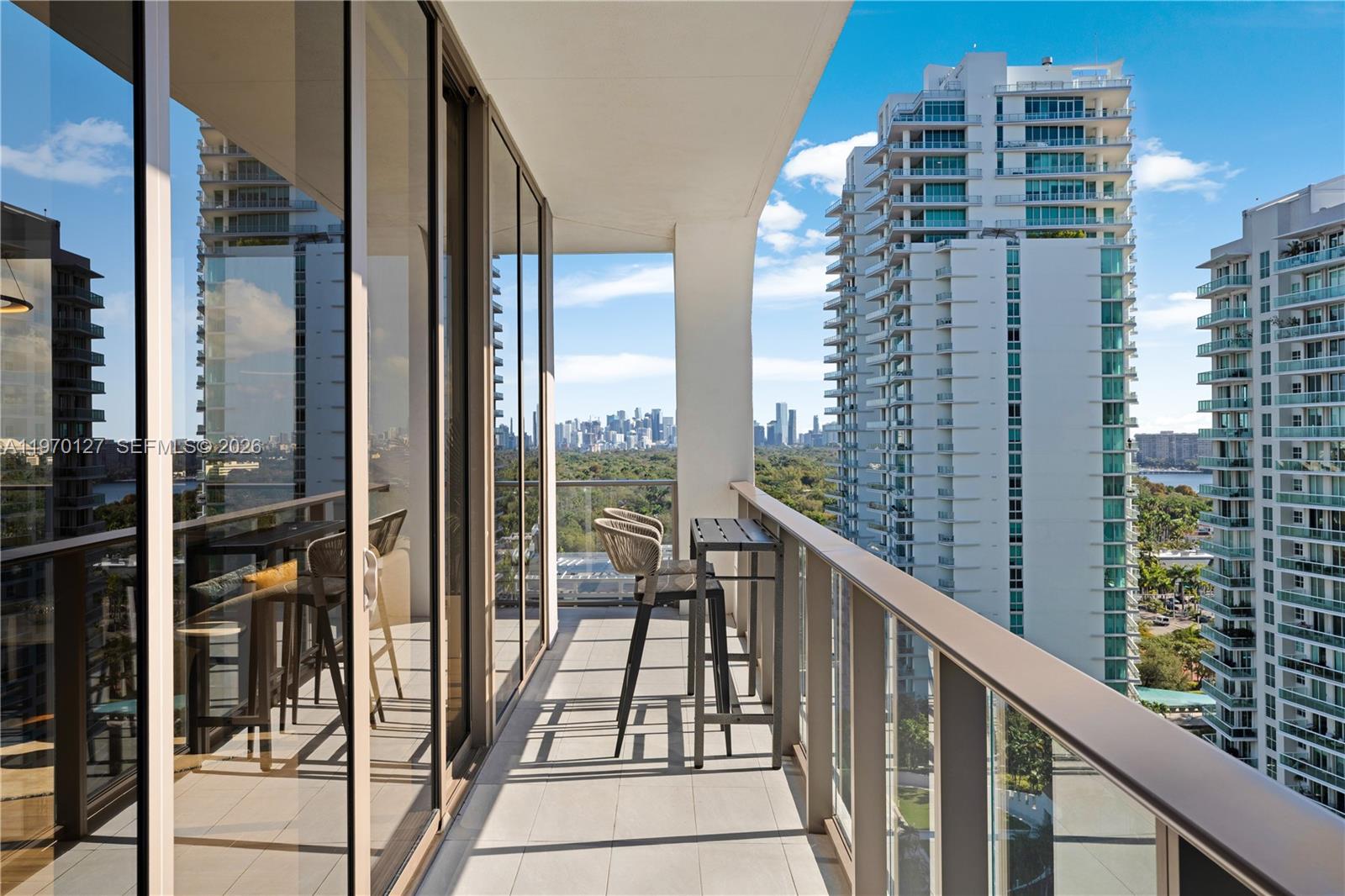 2678 Tigertail Ave # 1410