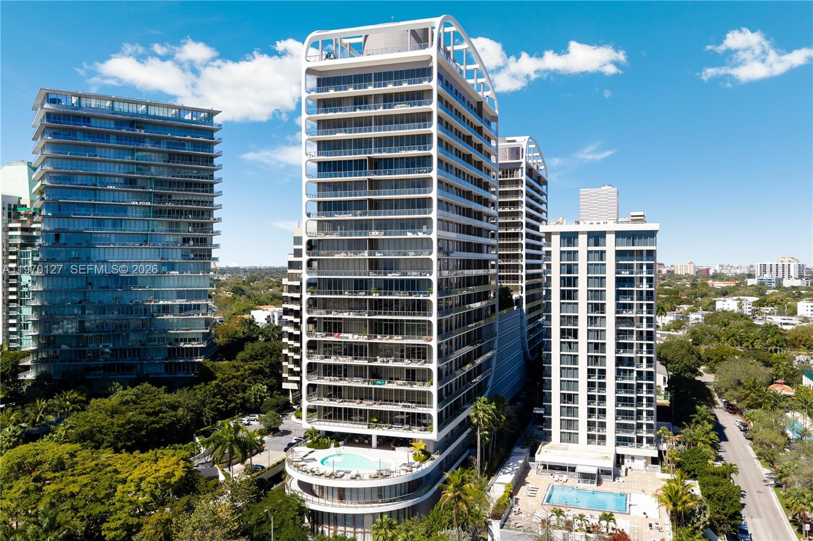 2678 Tigertail Ave # 1410