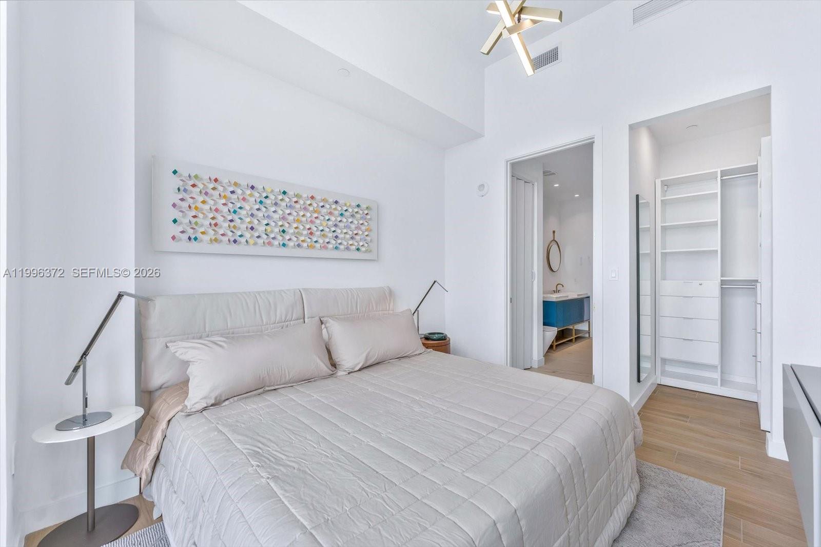 2655 S Bayshore Dr # 1708