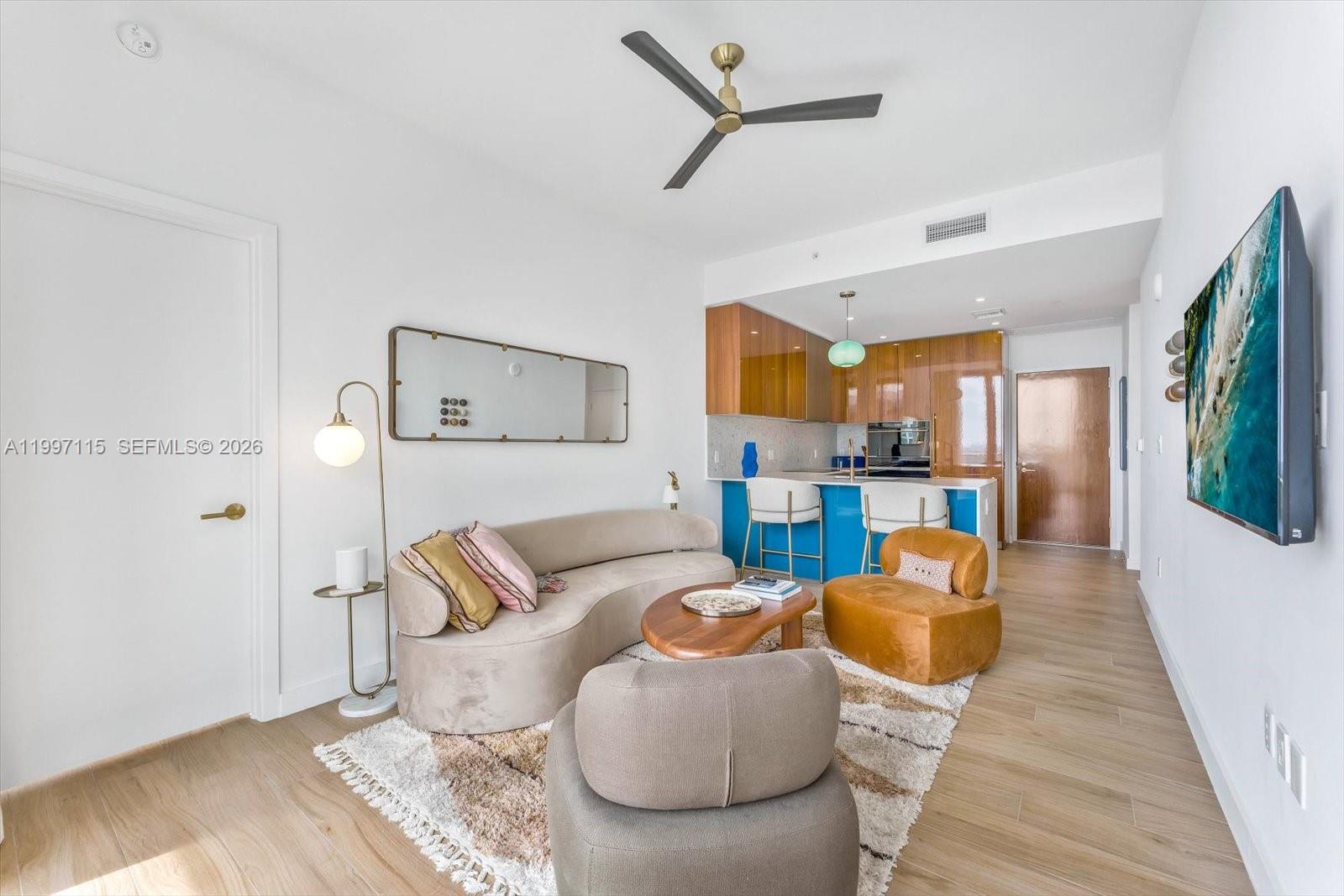 2678 Tigertail Ave # 1505