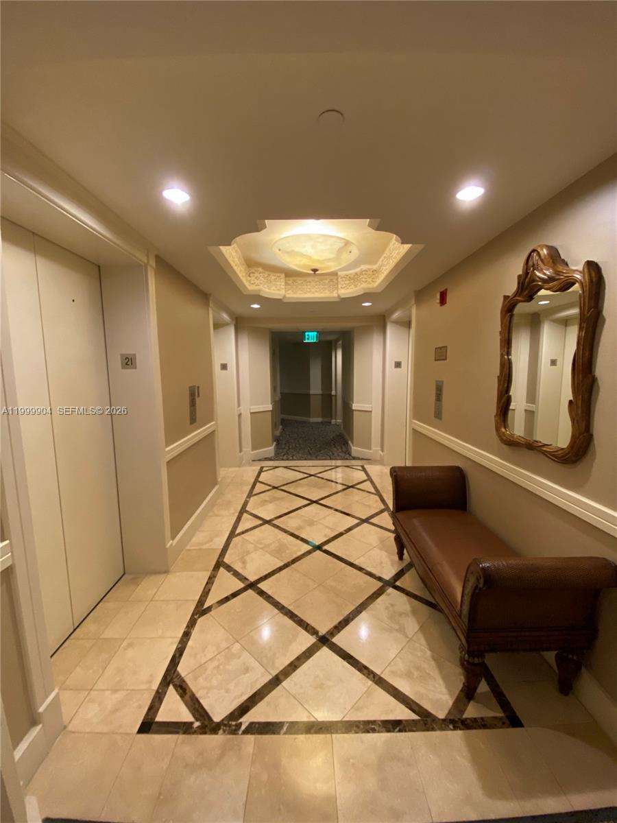 701 Brickell Key Blvd # 2104