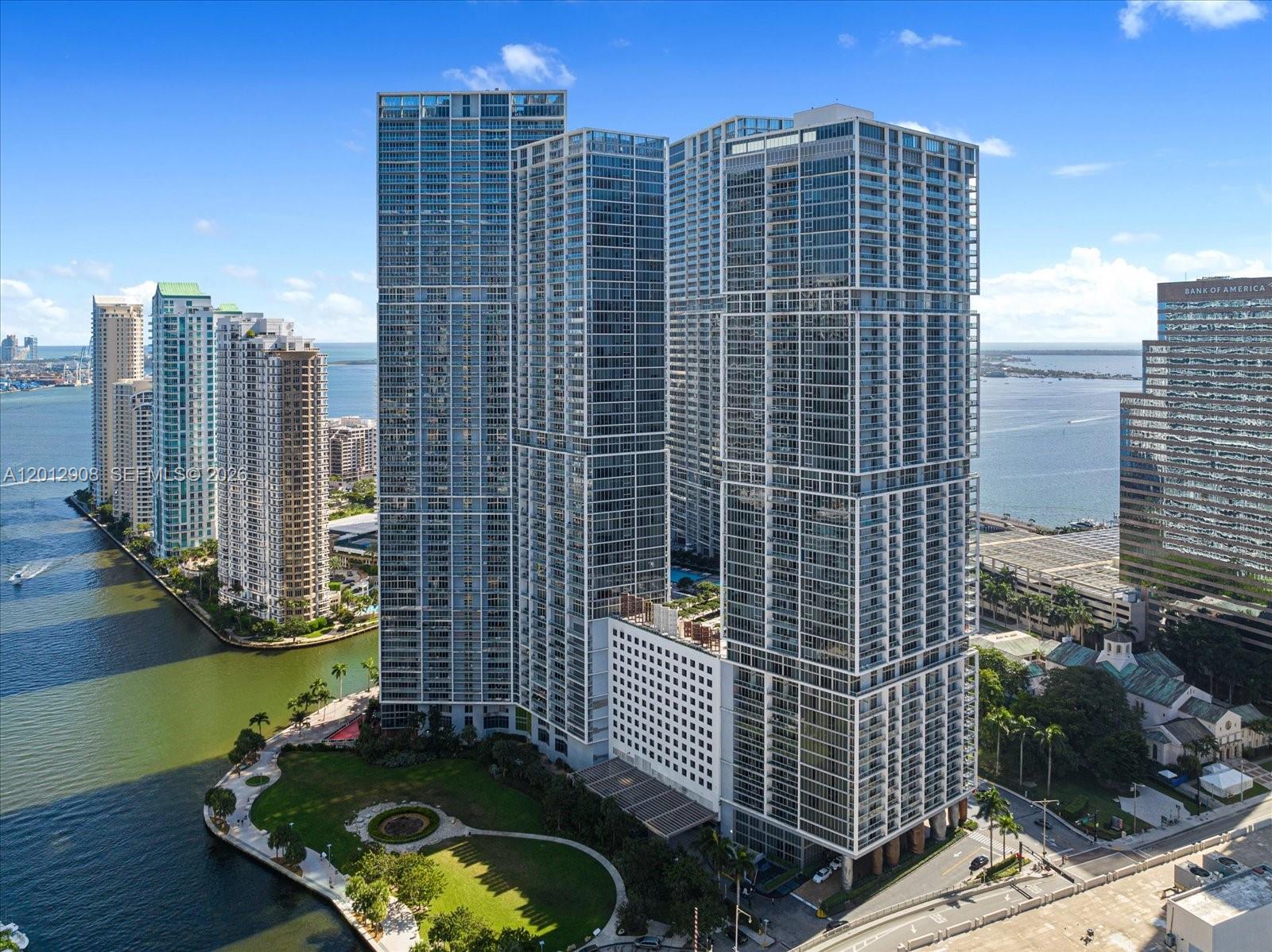465 Brickell Ave # 4805