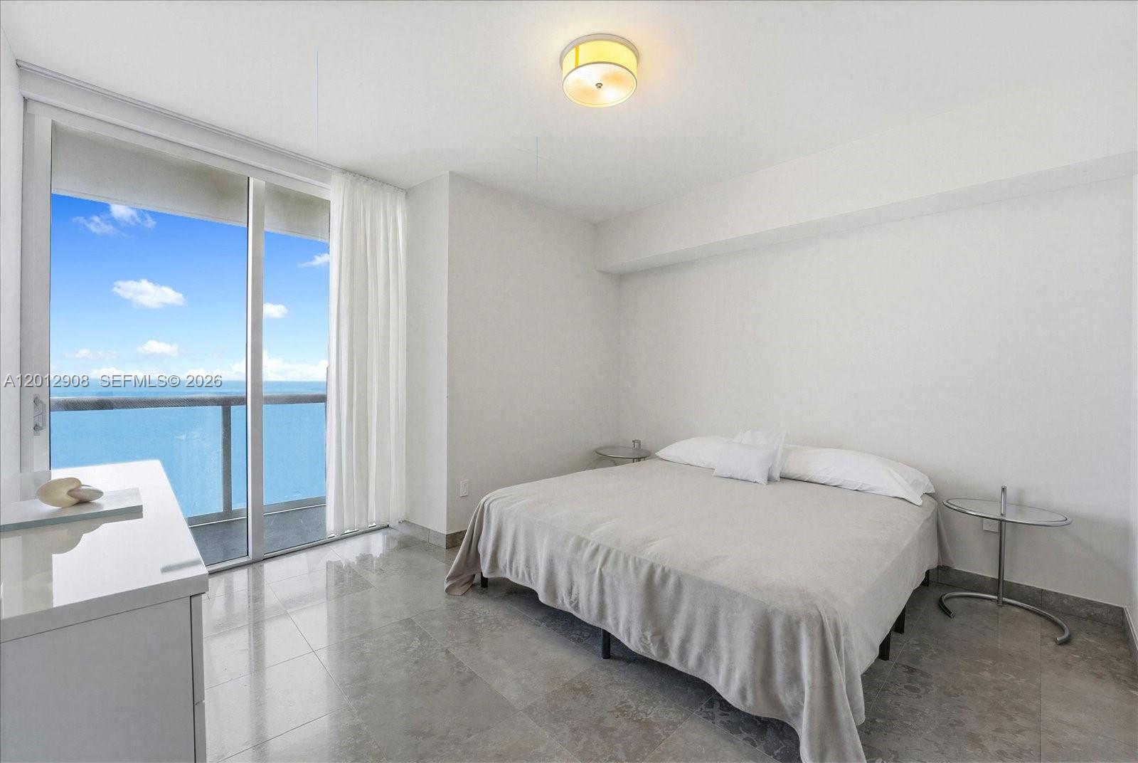 465 Brickell Ave # 4805