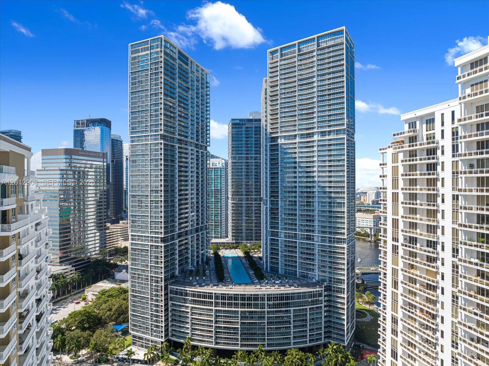 465 Brickell Ave # 4805