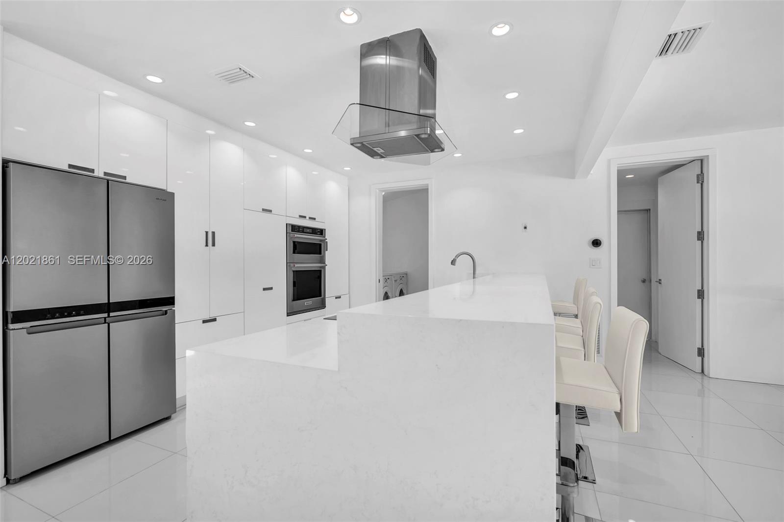 203 Ridgewood Rd