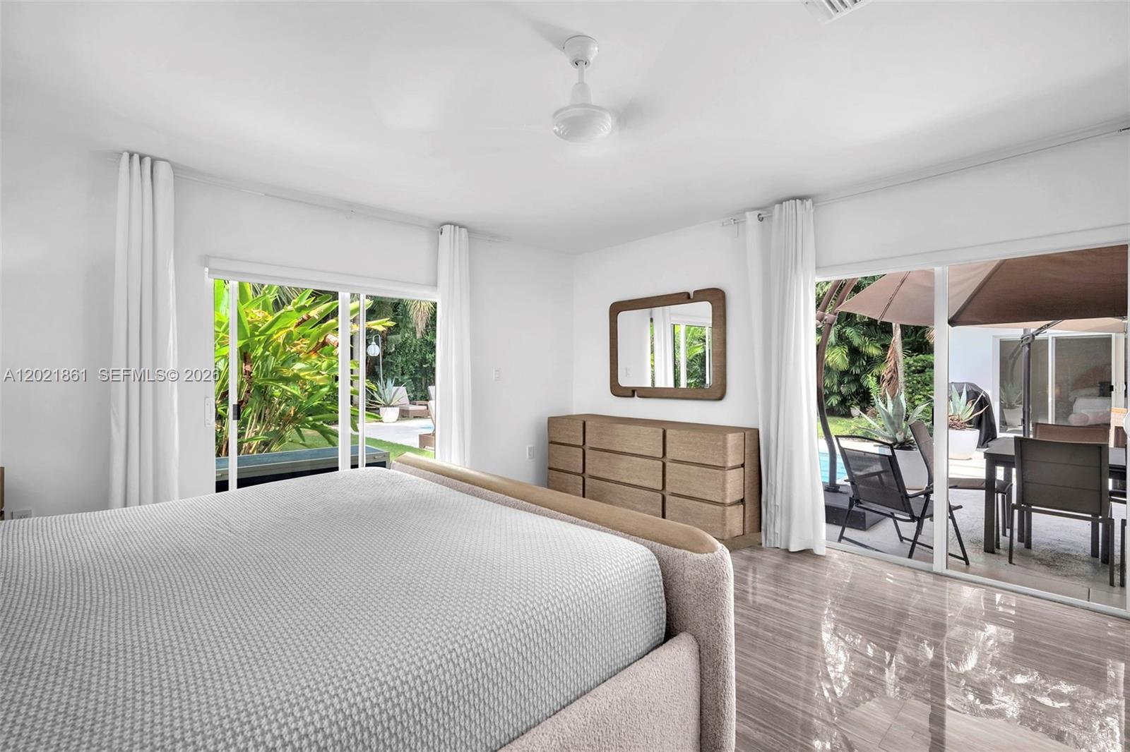 203 Ridgewood Rd