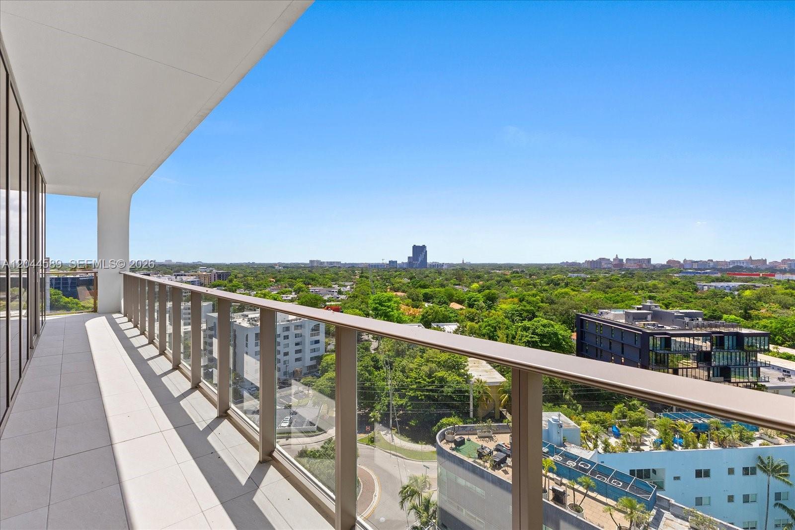 2678 Tigertail Ave # 1001