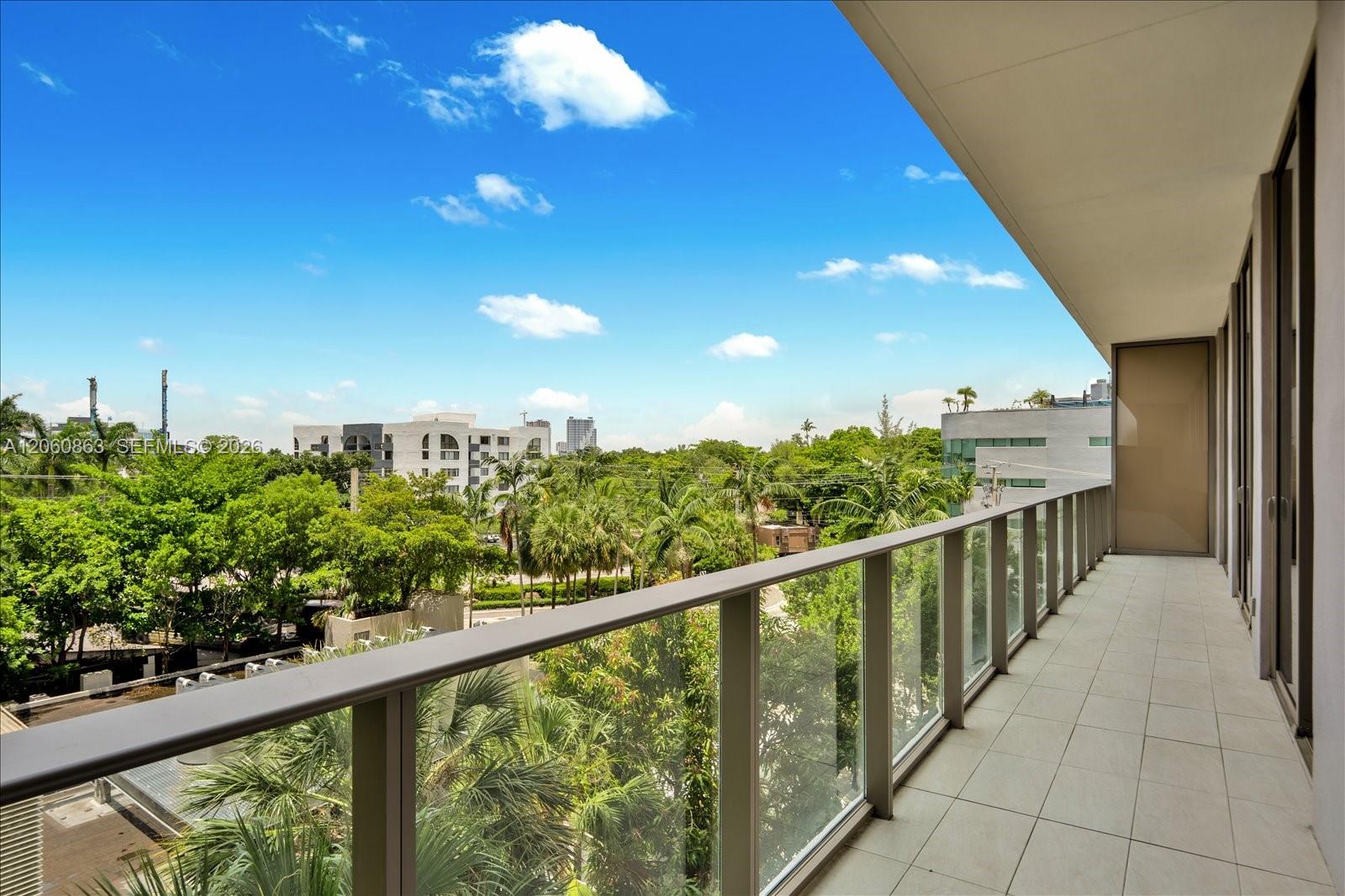2678 Tigertail Ave # 313