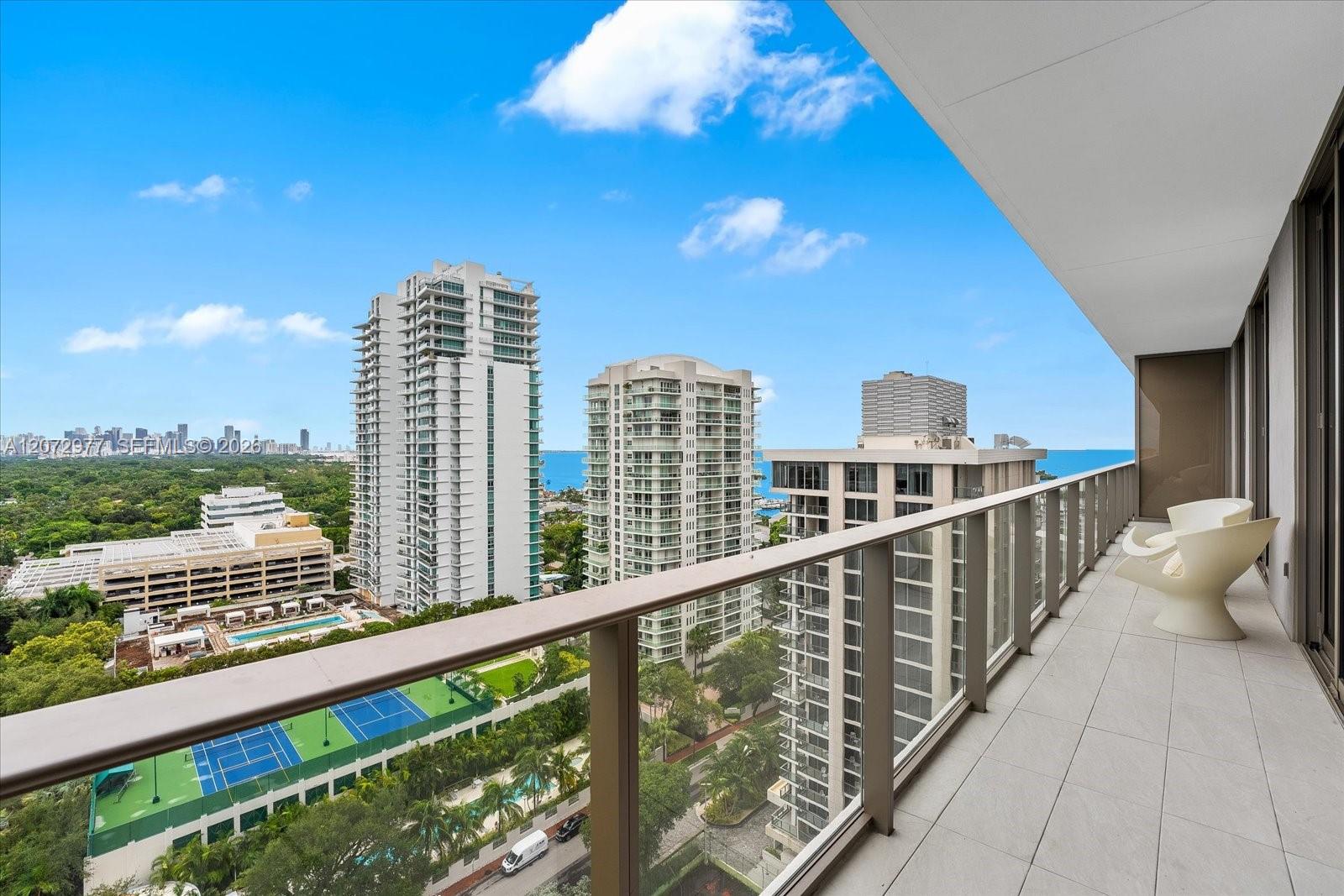 2678 Tigertail Ave # 1508