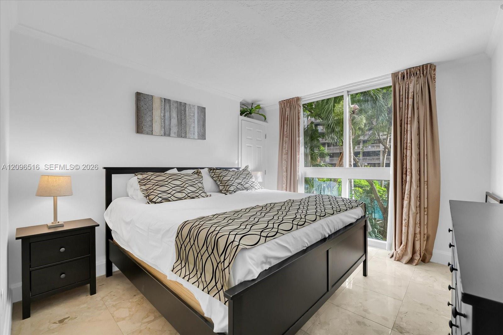 2951 S Bayshore Dr # 307