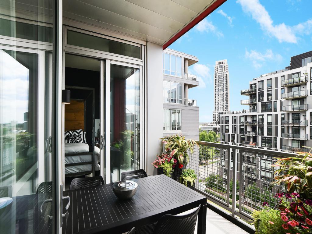 901 S 2nd Street Unit: 708