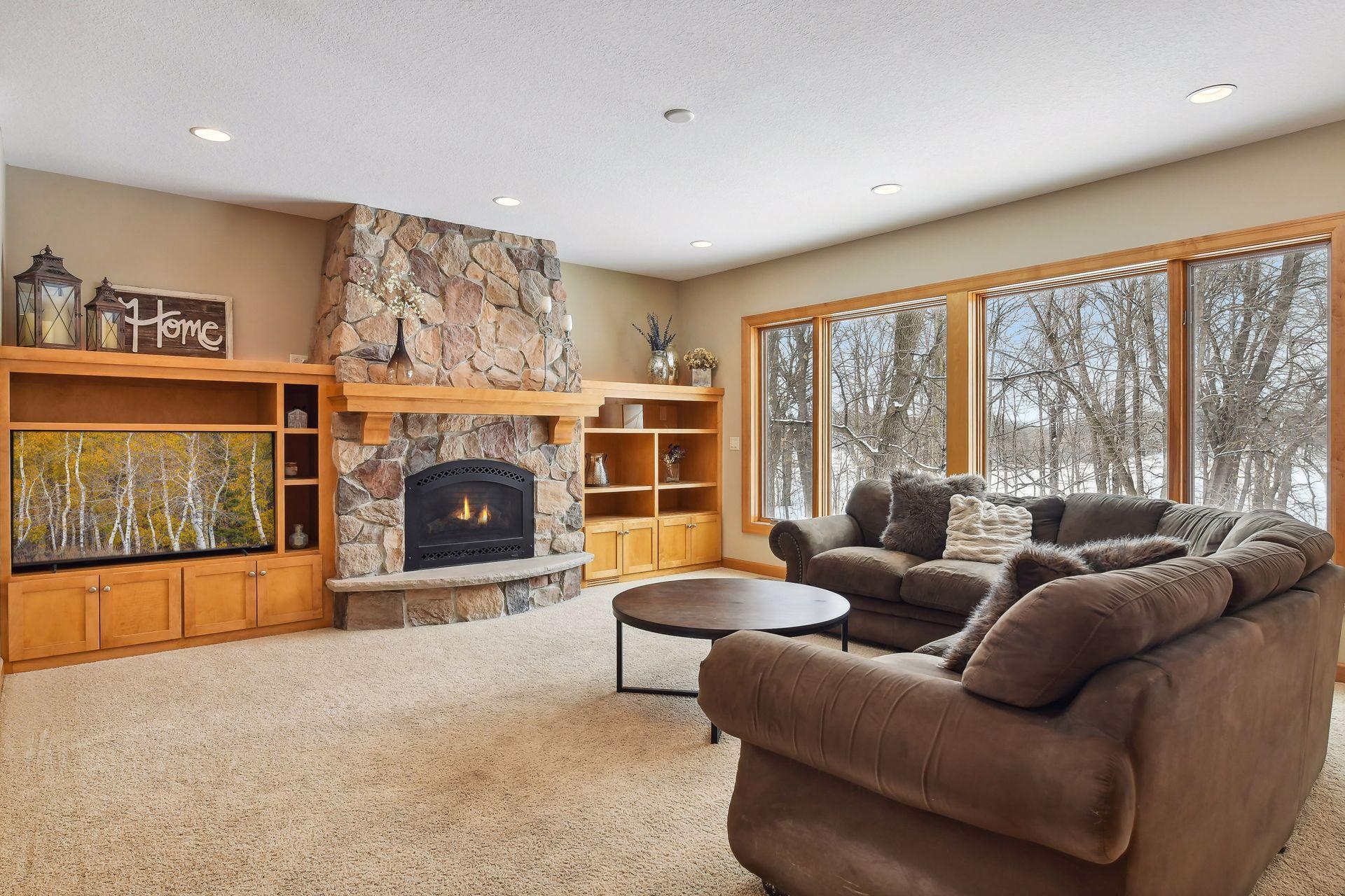 7261 Tamarack Trail