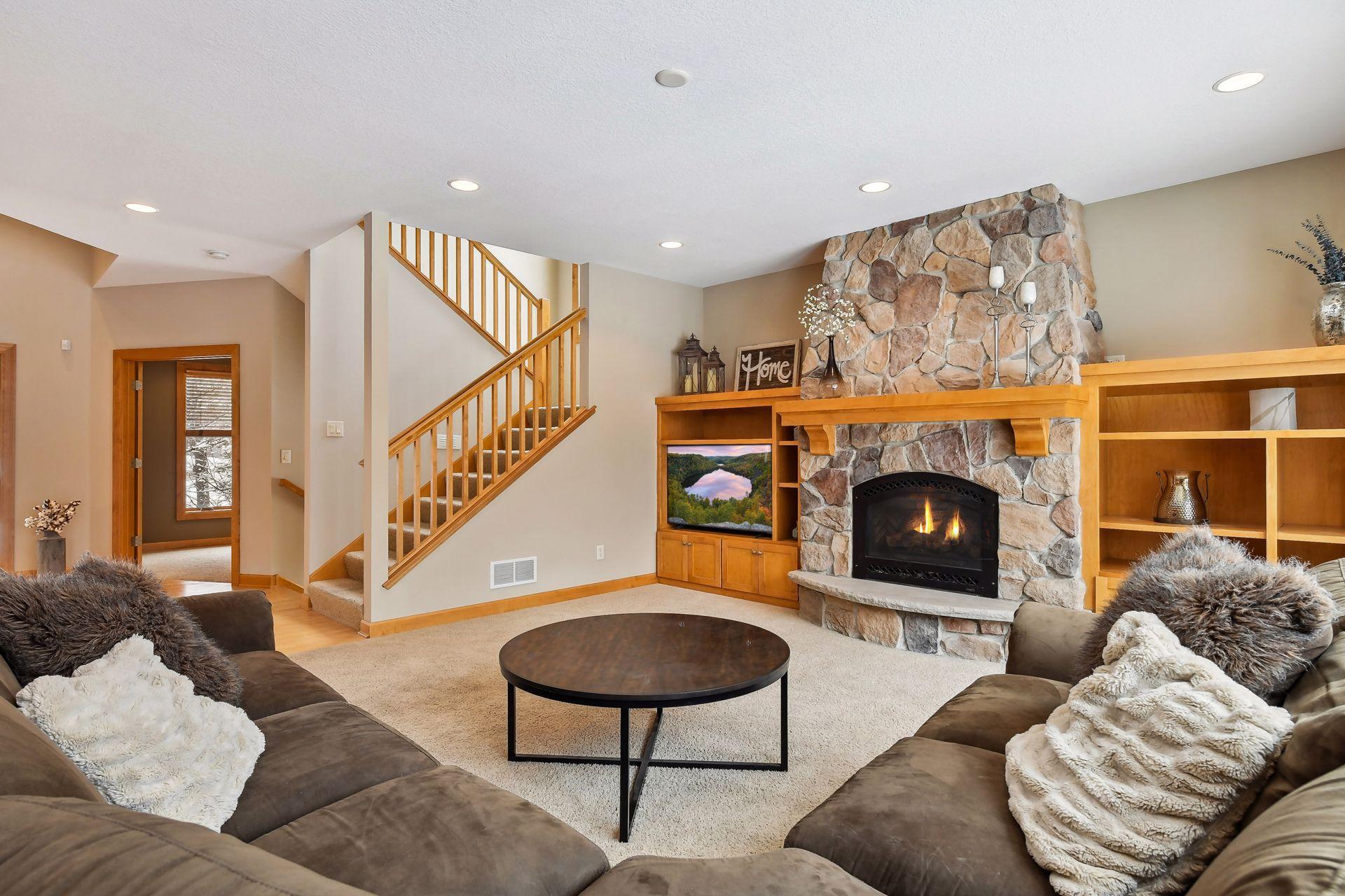 7261 Tamarack Trail