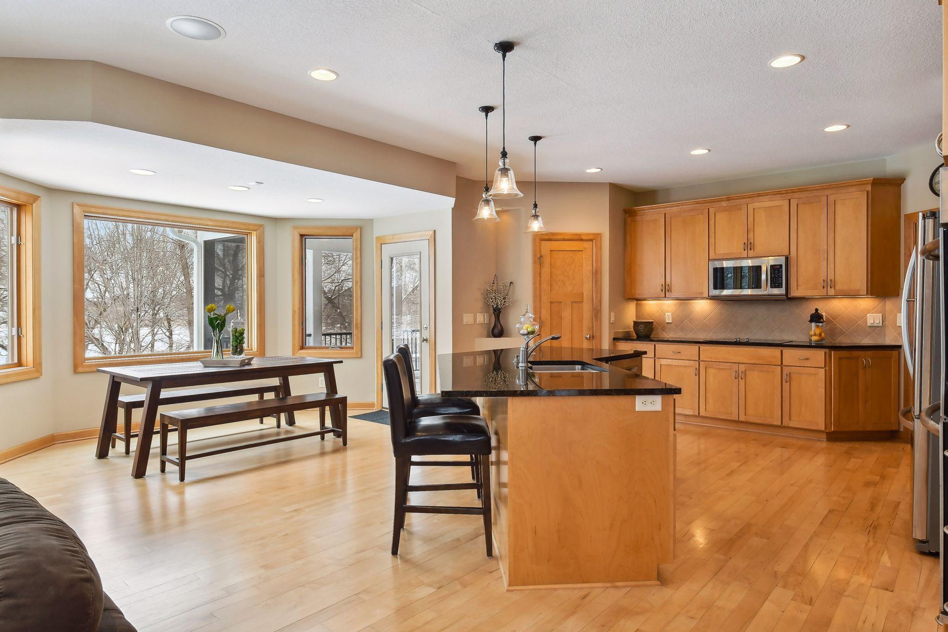 7261 Tamarack Trail
