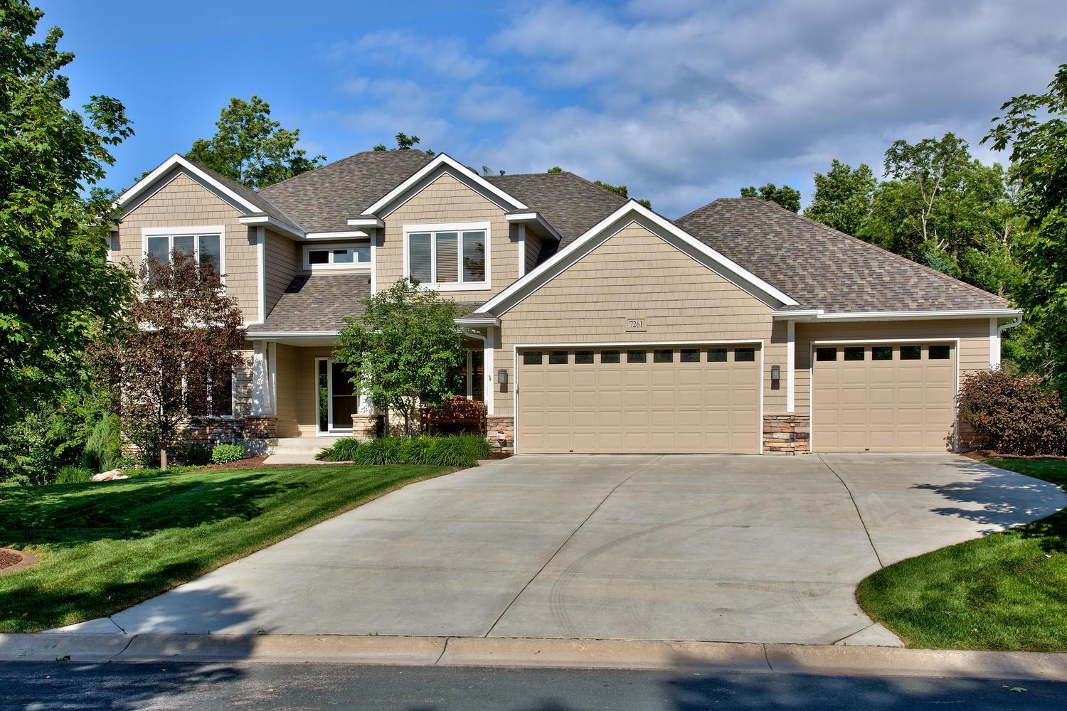 7261 Tamarack Trail