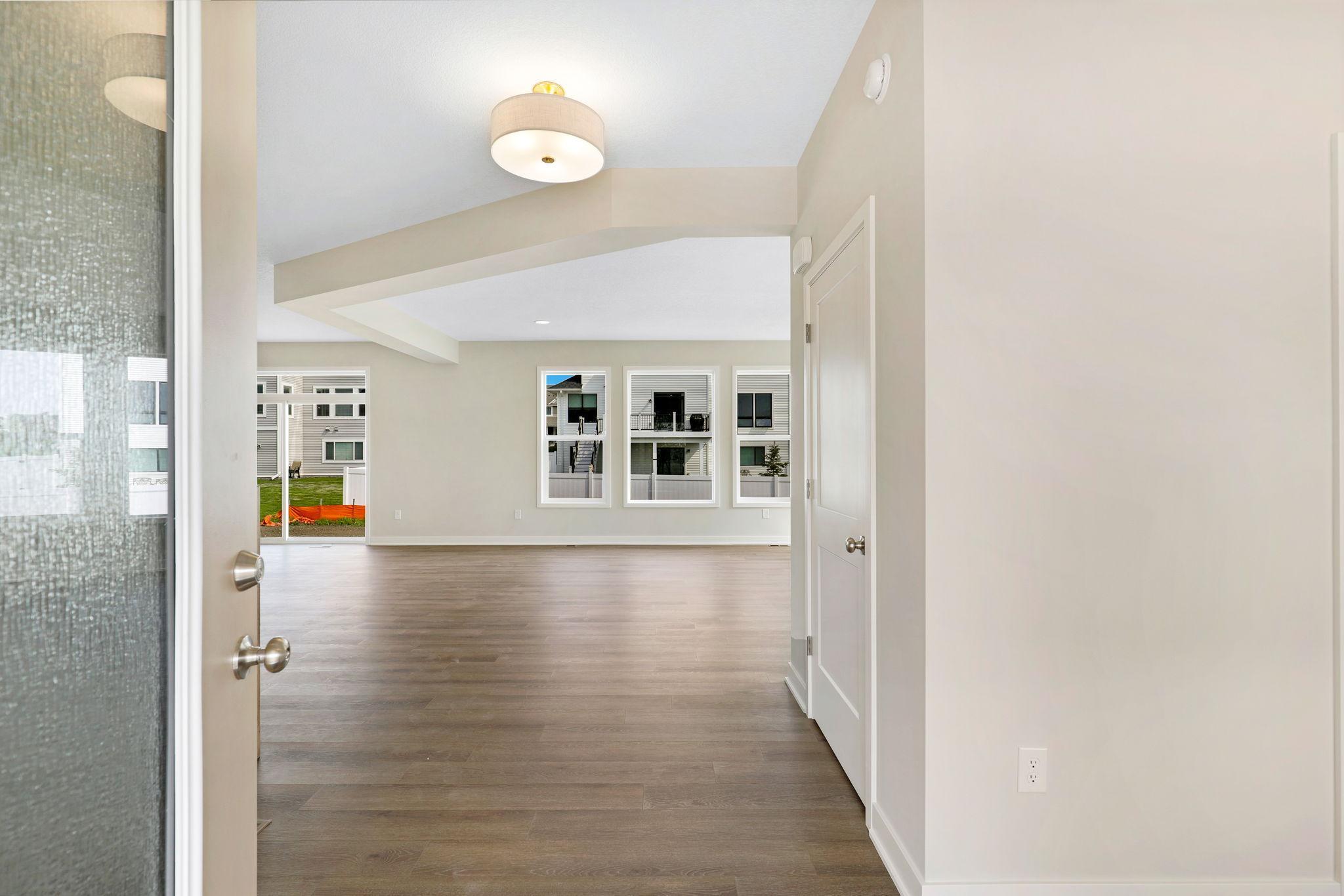 9605 West Wind Trail
