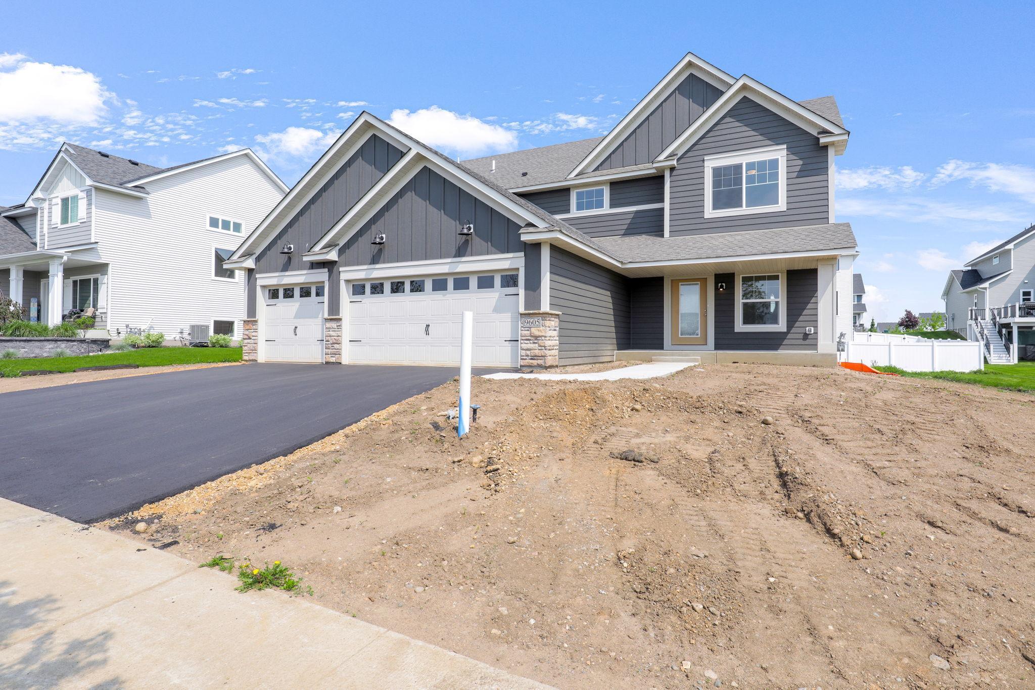 9605 West Wind Trail
