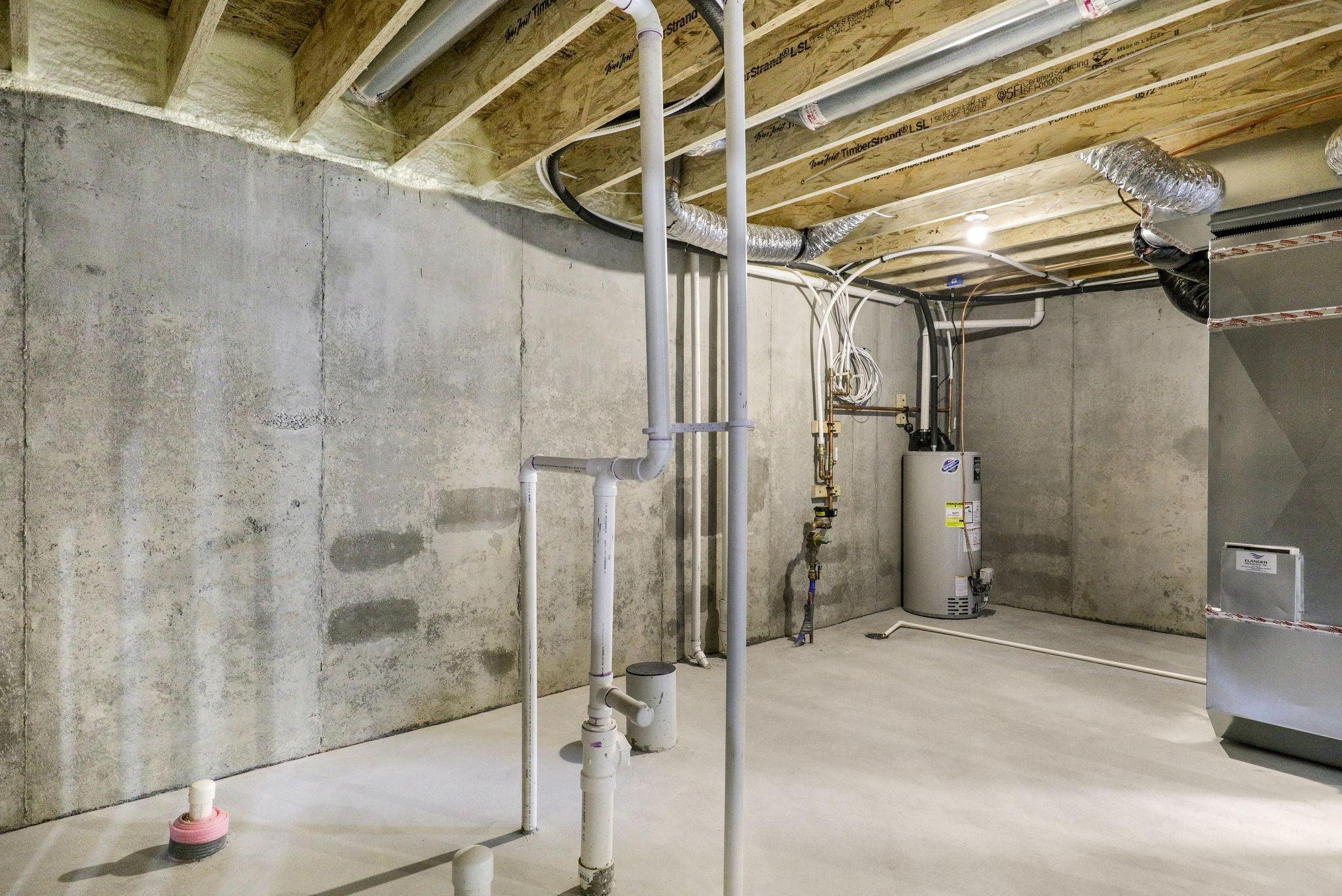 9605 West Wind Trail