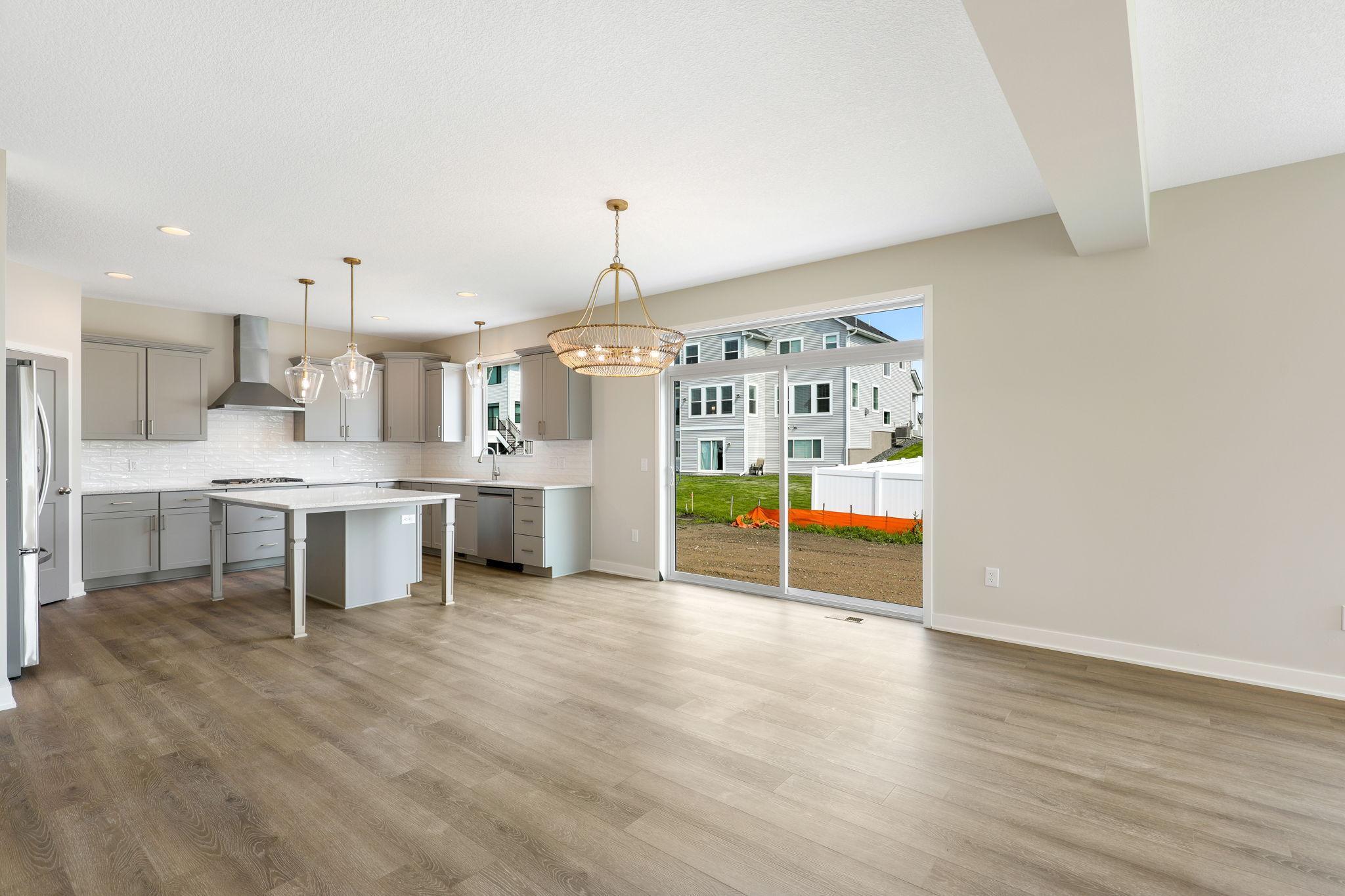 9605 West Wind Trail