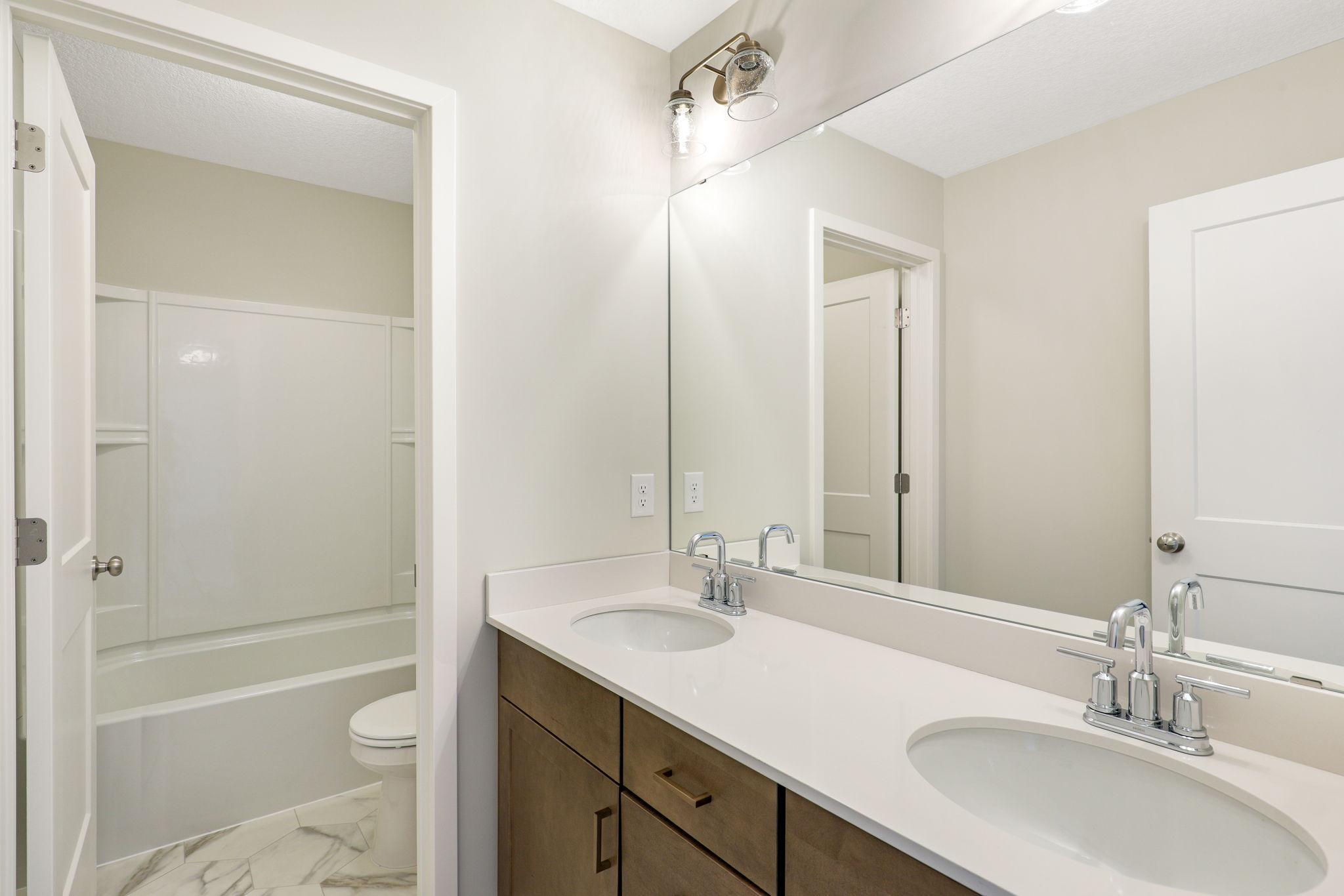 9605 West Wind Trail