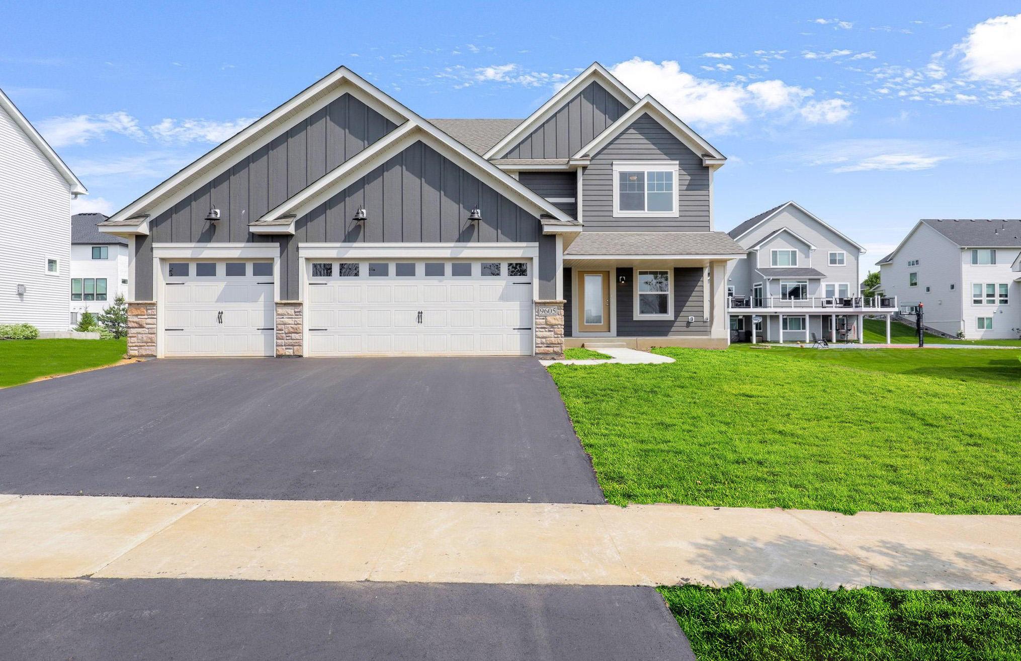 9605 West Wind Trail