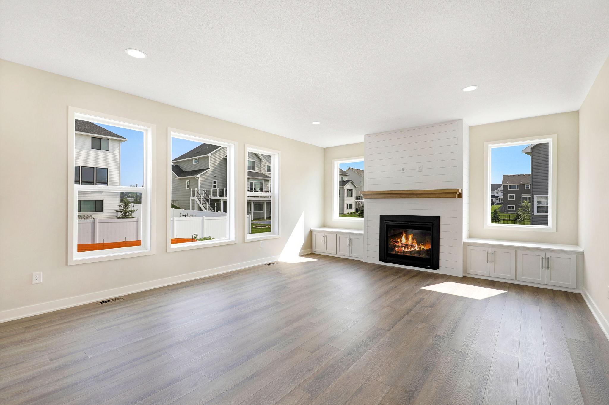 9605 West Wind Trail