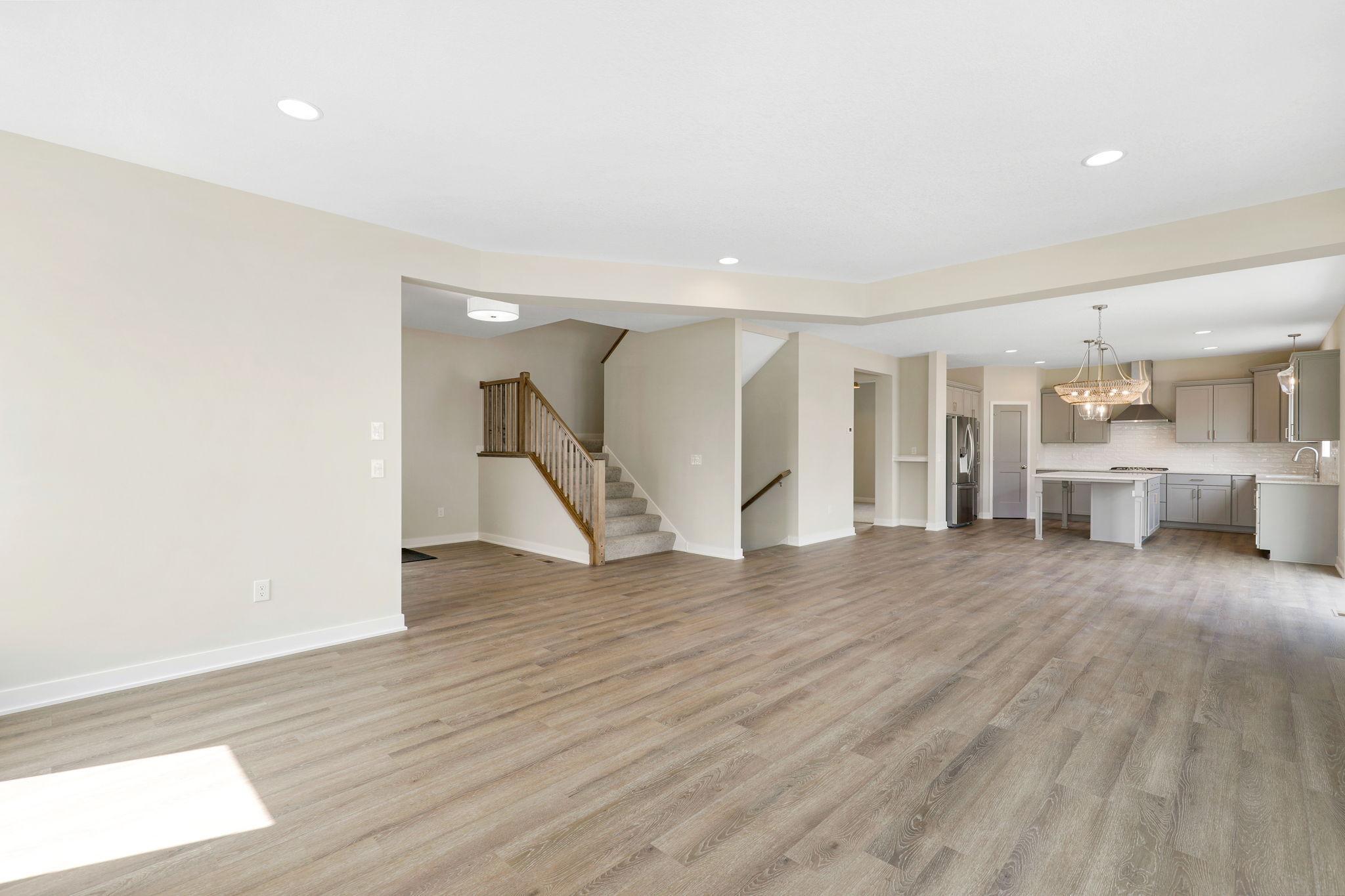9605 West Wind Trail