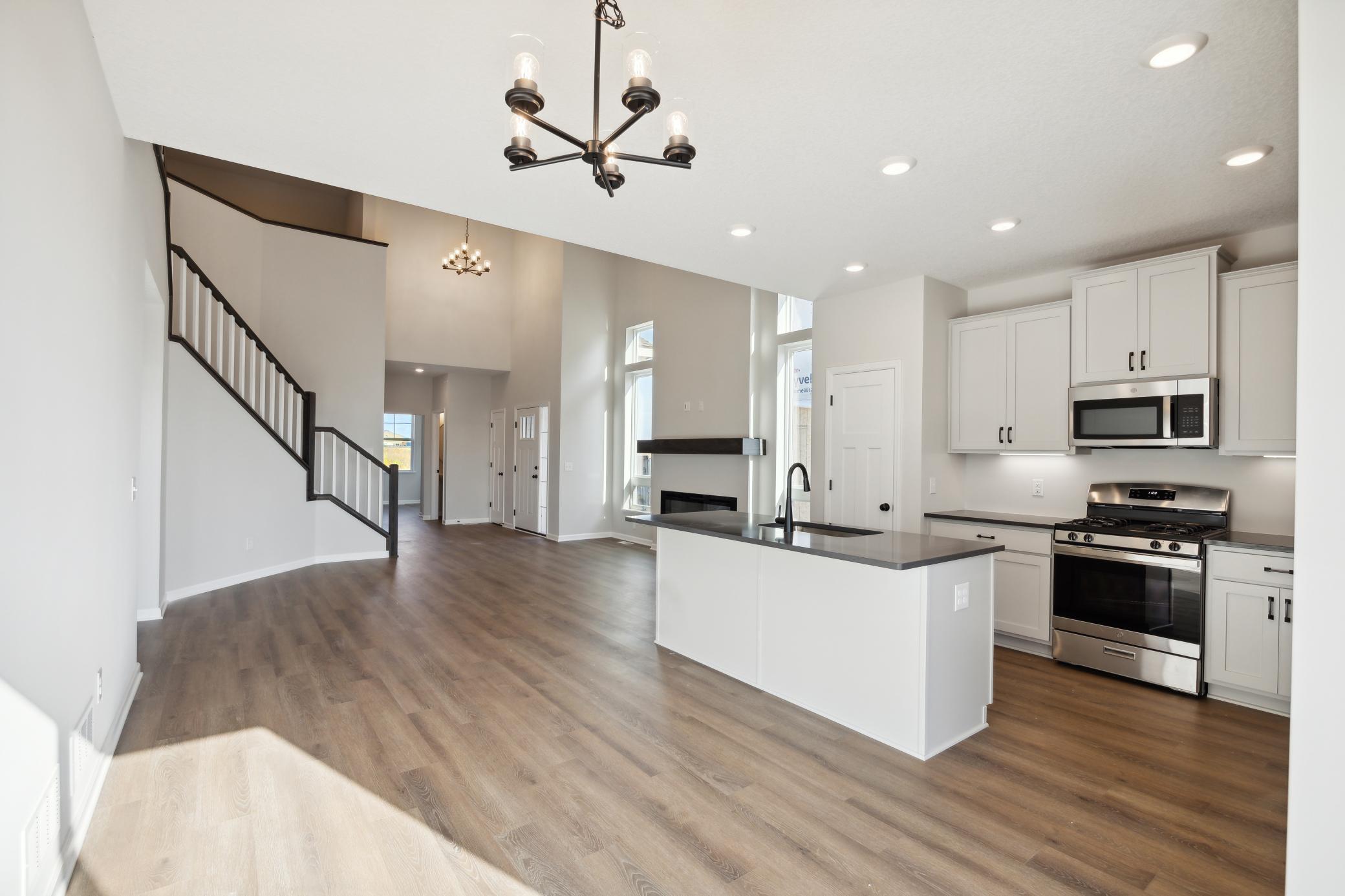 6739 Bluestem Way