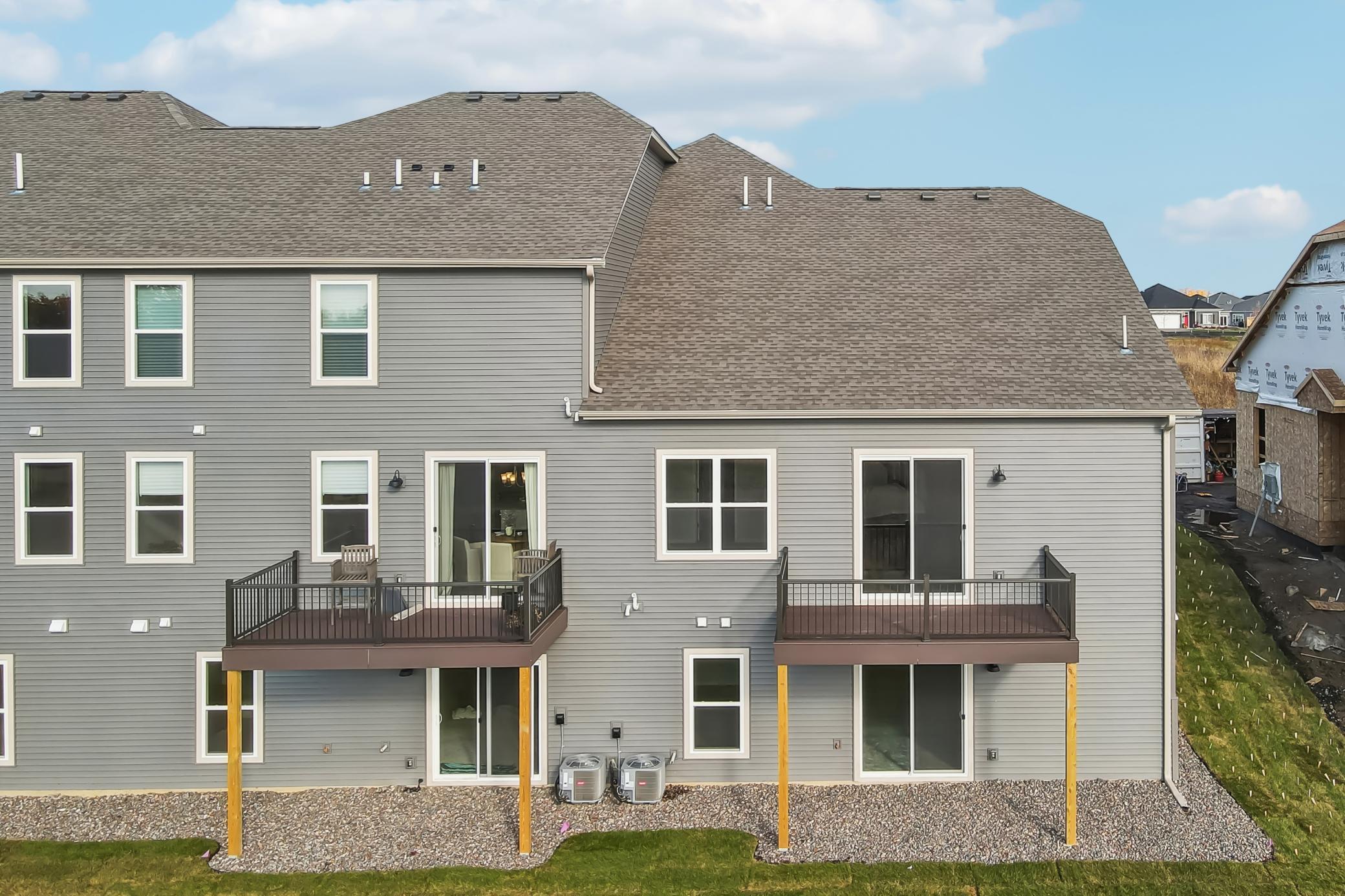 6739 Bluestem Way