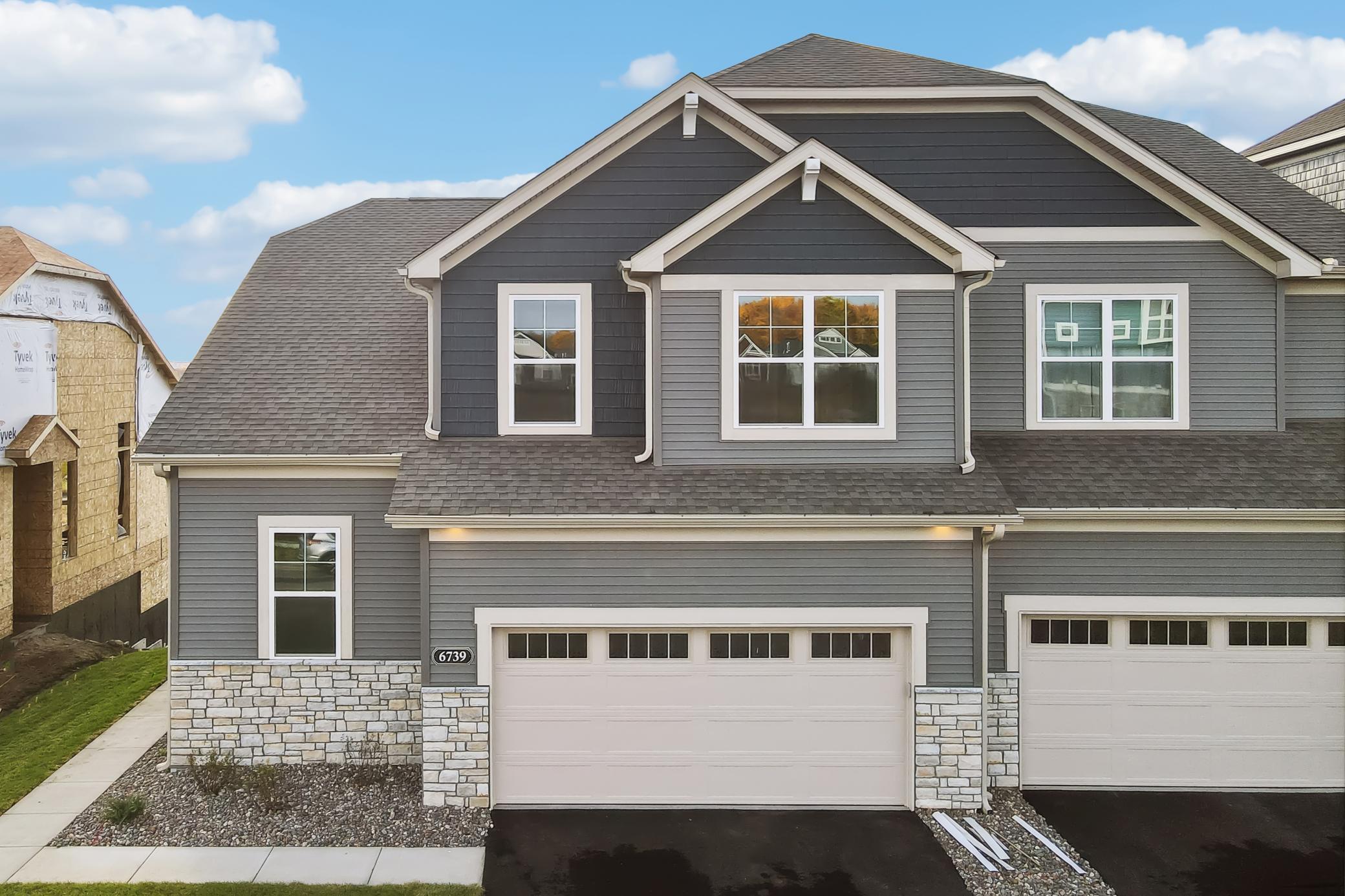 6739 Bluestem Way