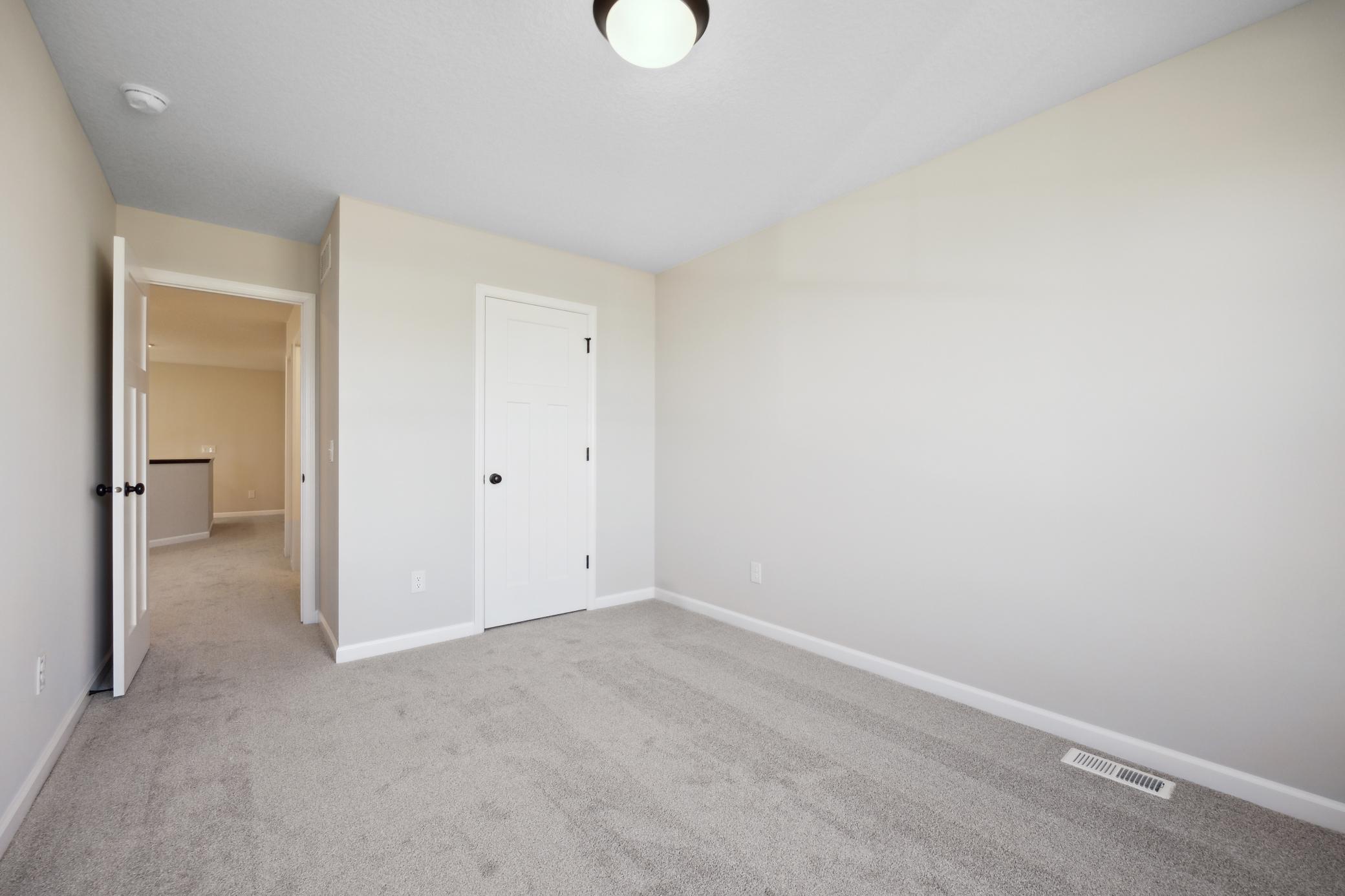 6739 Bluestem Way