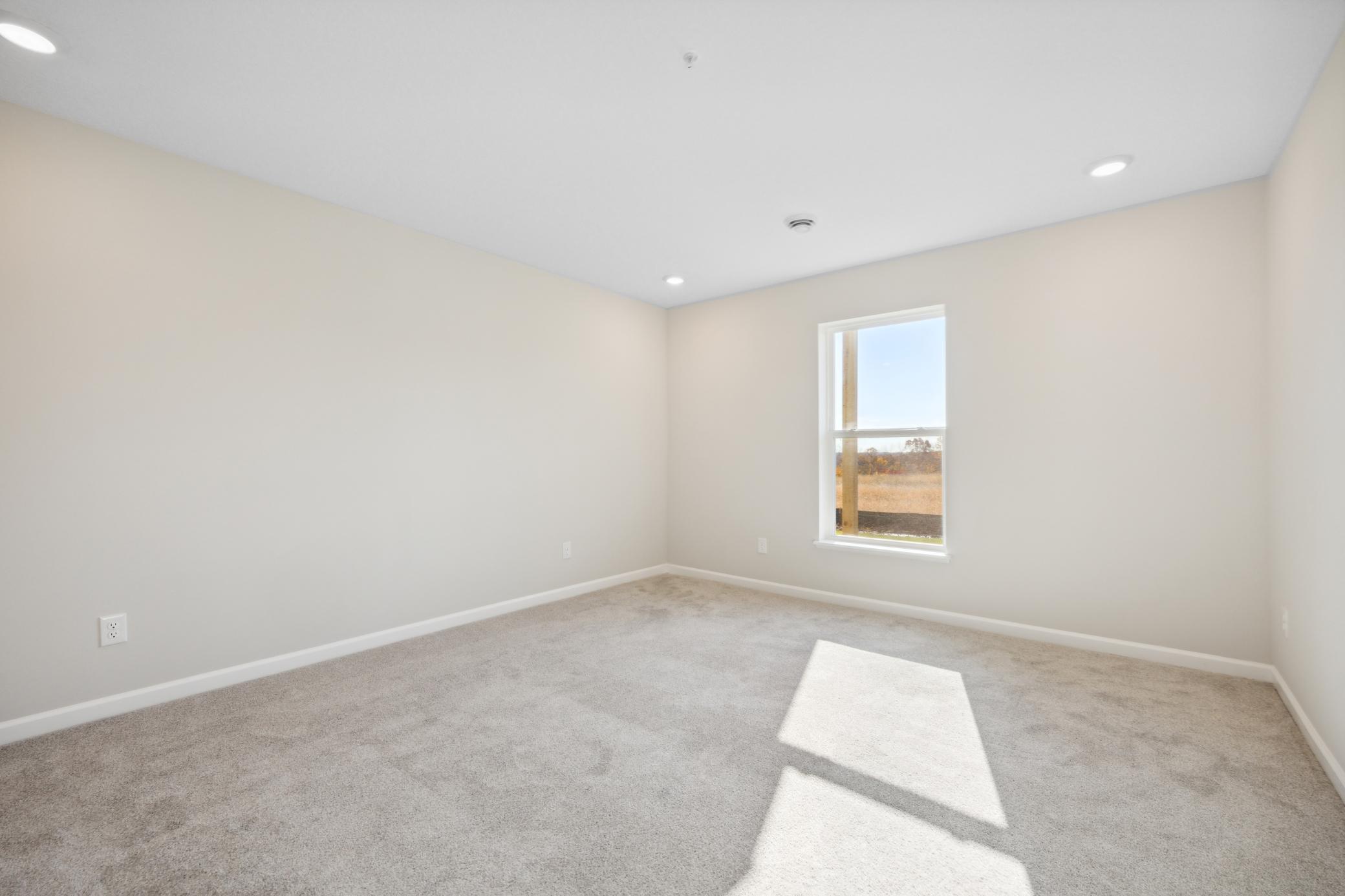 6739 Bluestem Way
