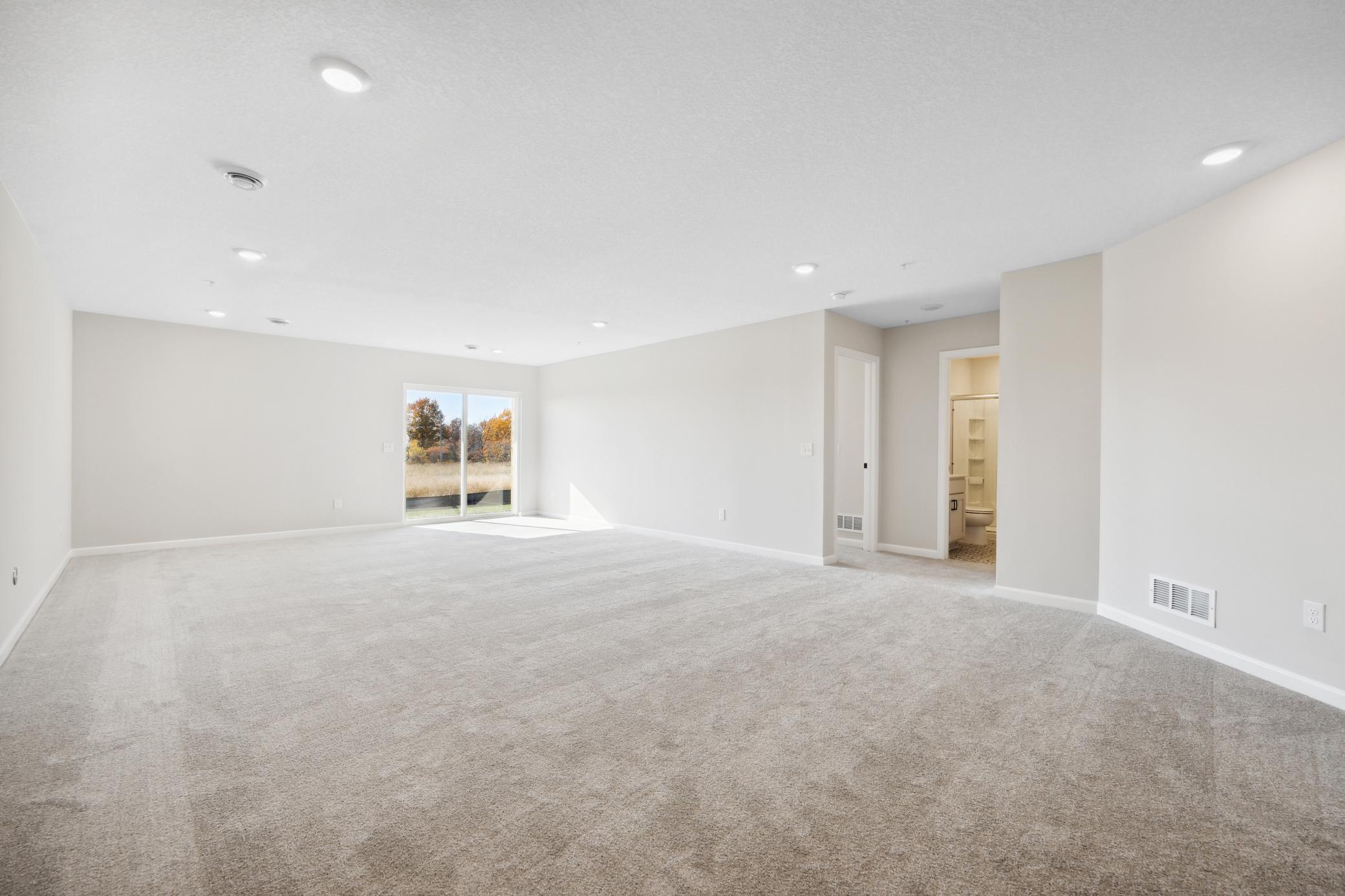 6739 Bluestem Way