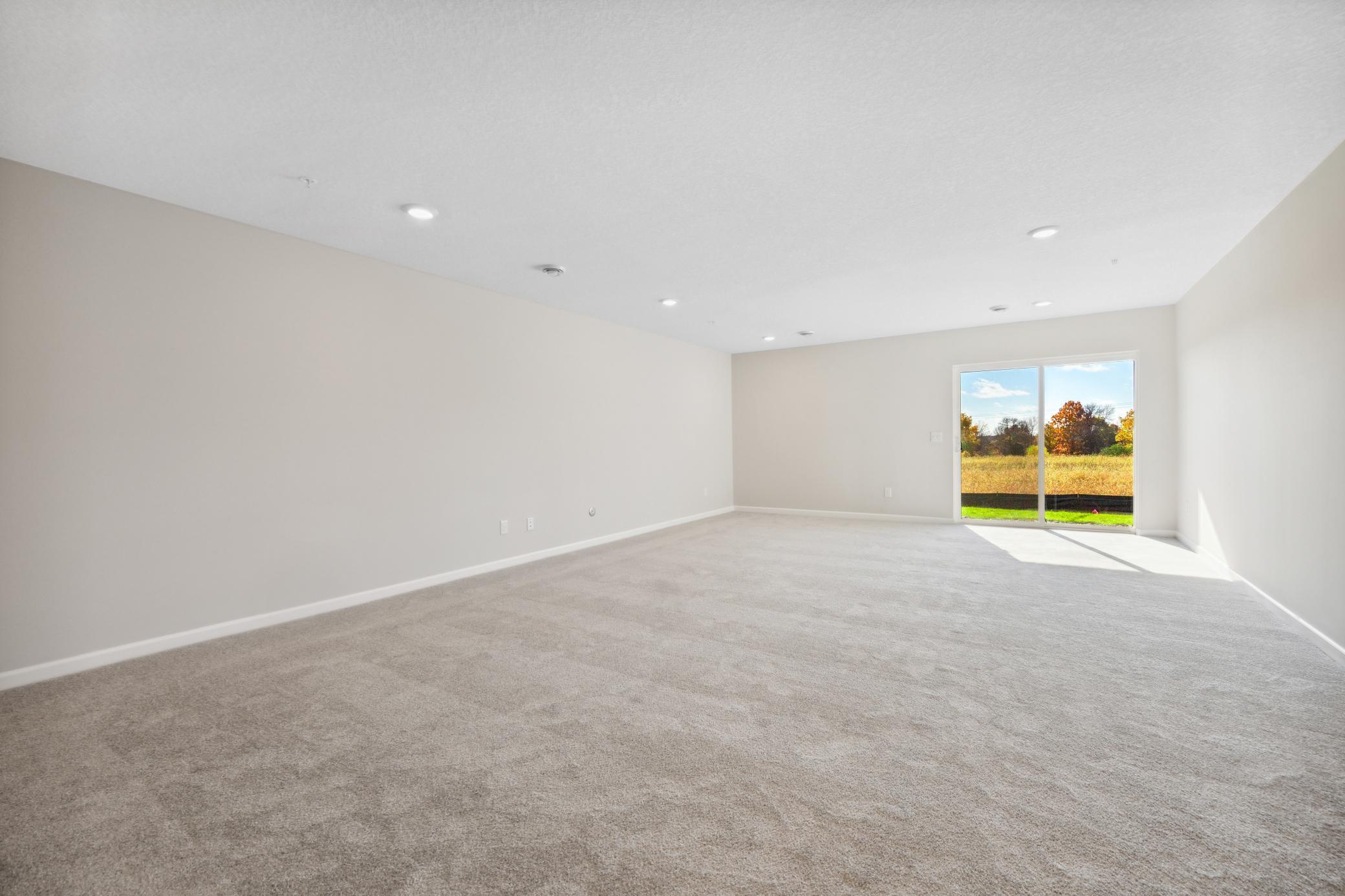 6739 Bluestem Way
