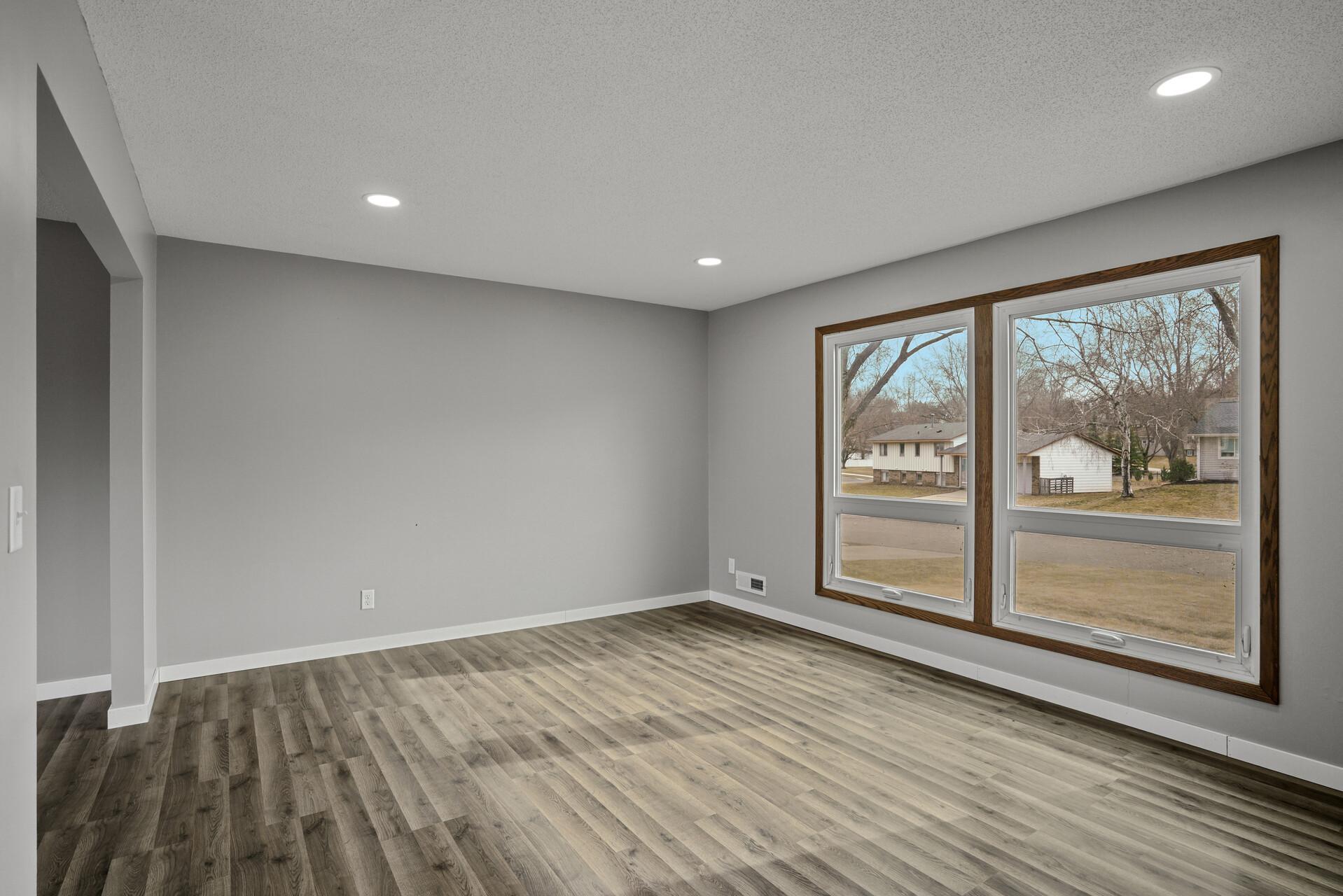 5695 138th Street Court