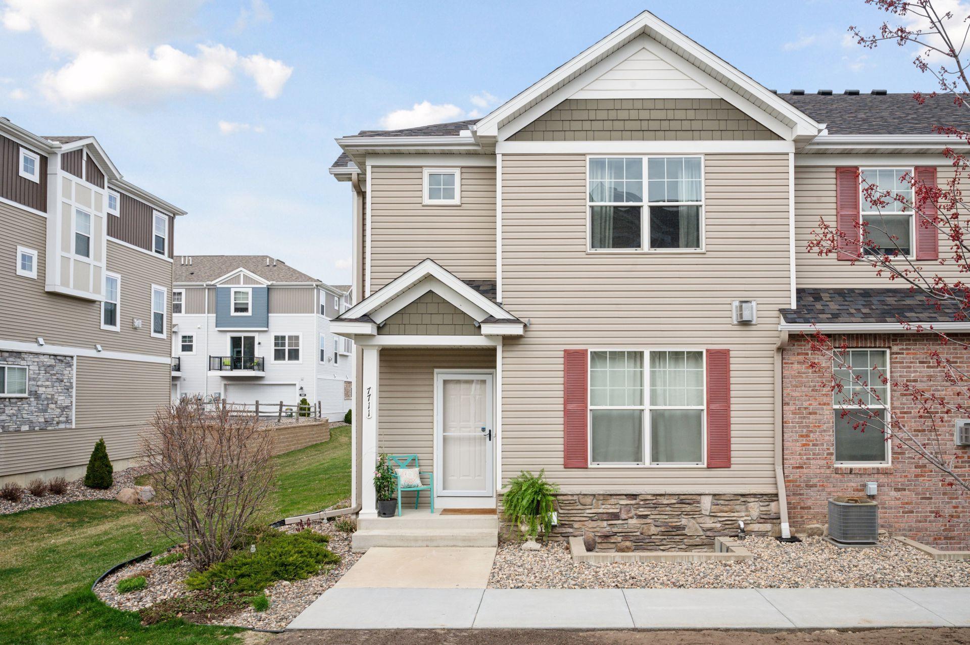 7711 Madelyn Creek Drive
