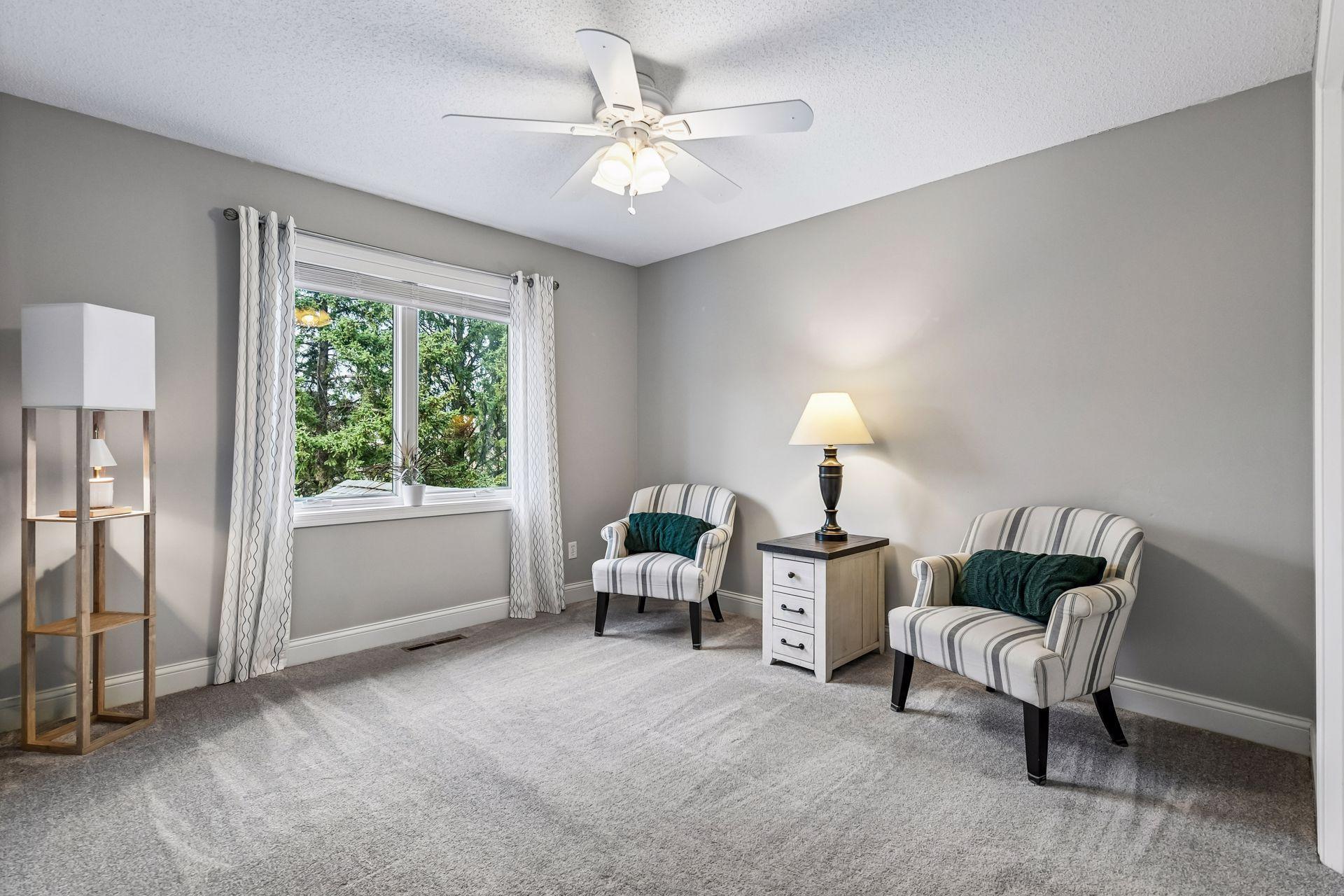 1944 Creek View Court