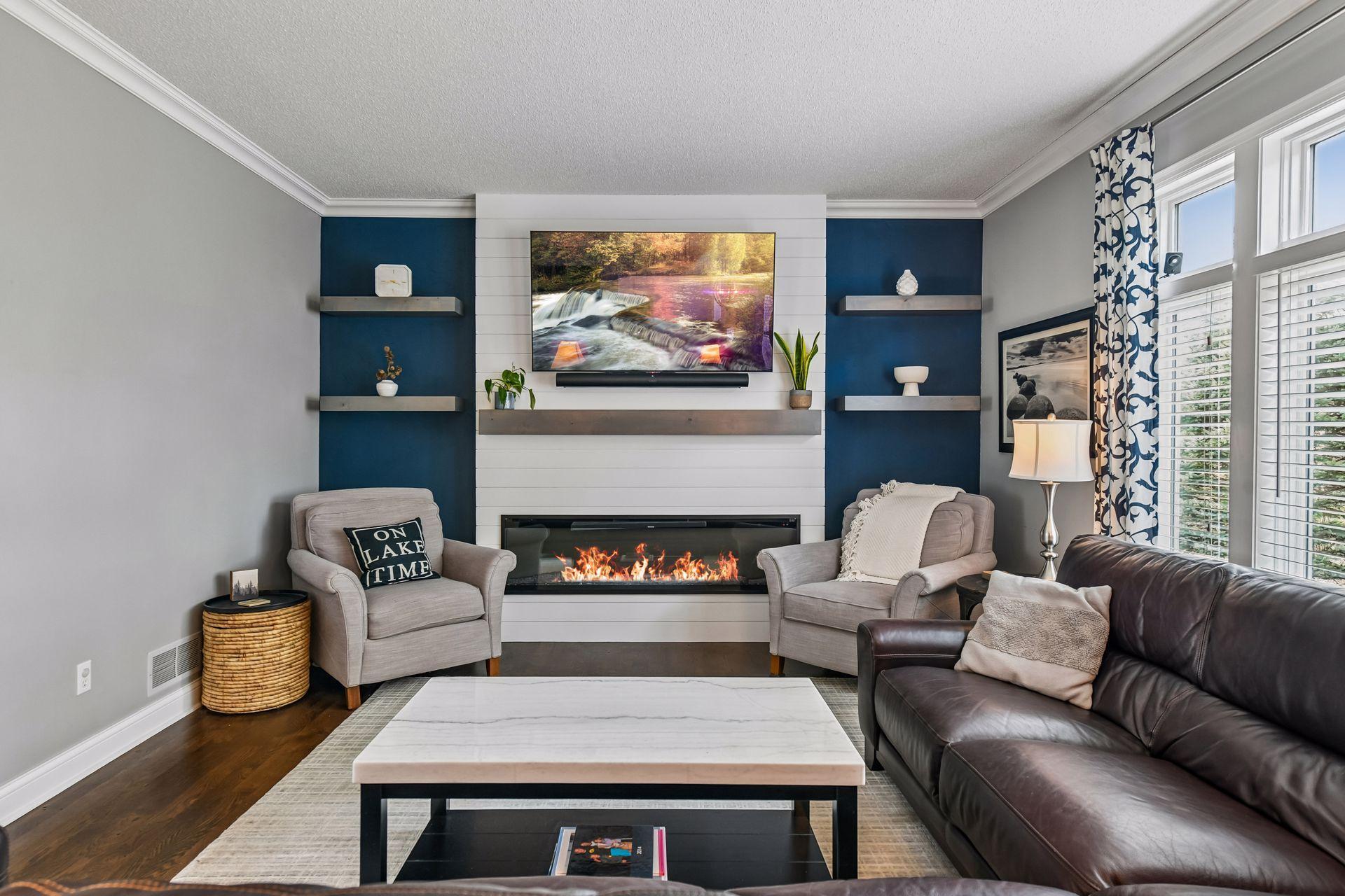 1944 Creek View Court